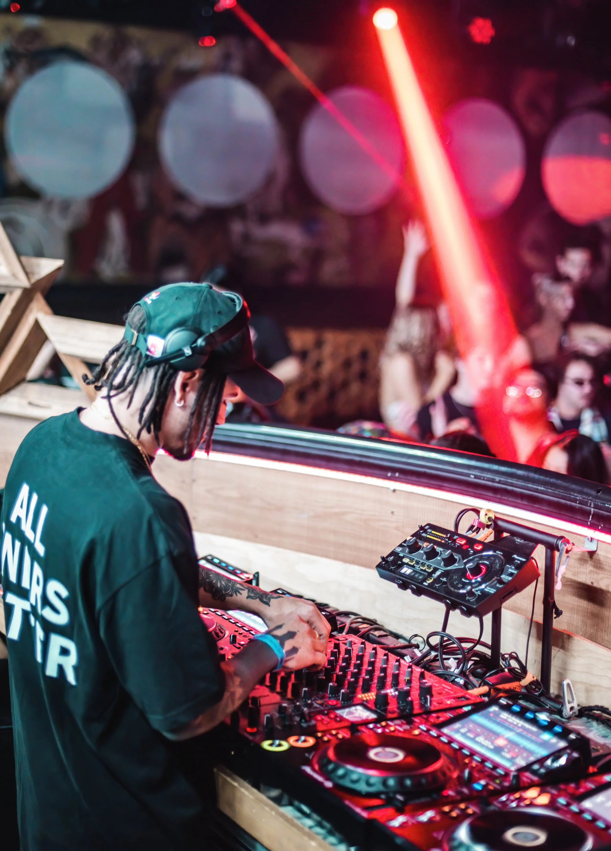 posteddym--severe-noise (1).JPG