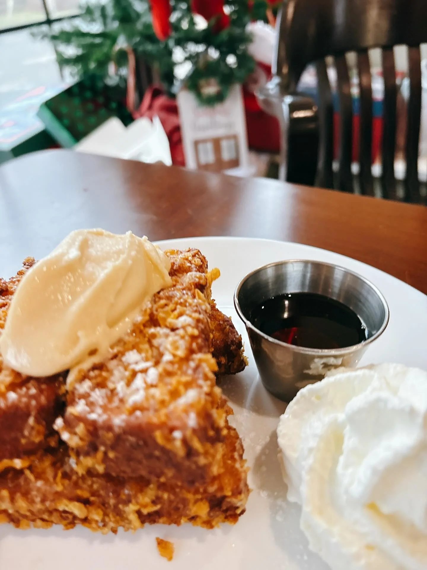 The best French toast ever!!! Deed fried cornflake crusted French toast sticks with a house made maple ice cream on top!! #frenchtoast #icecream #thesugarchalet #wilbraham