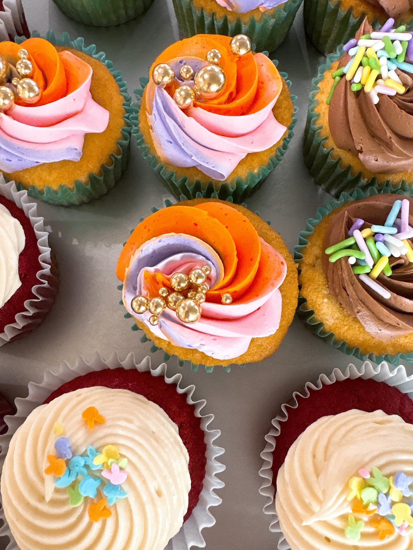 We are OPEN TODAY TILL 12. Come and grab your last minute treats and breakfast on this nice Easter morning ☀️ #thesugarchalet #wilbraham #westernmass