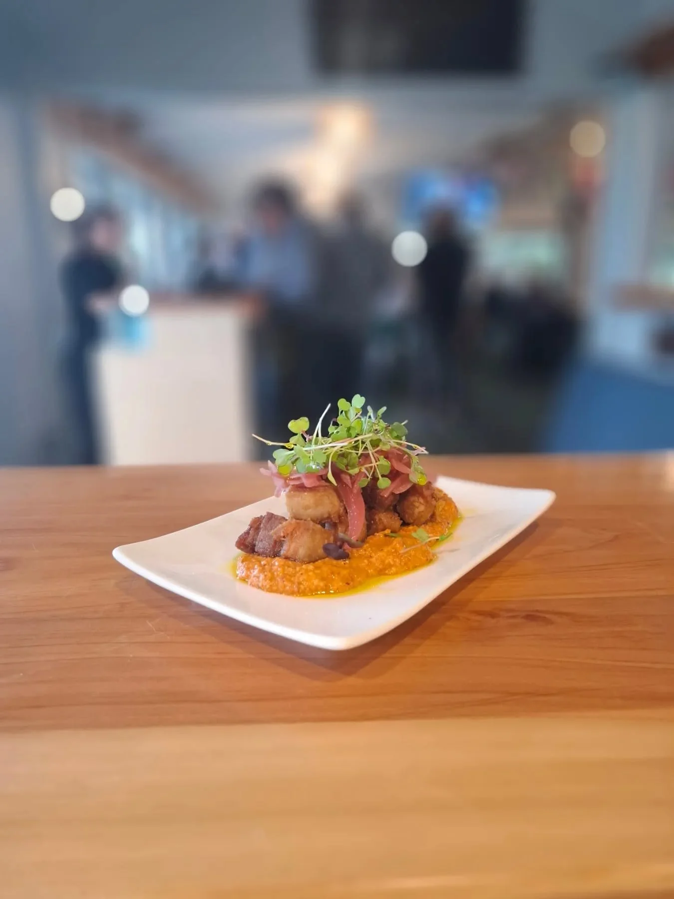 We're open tonight at @riversdalebeachgolfclub from 5-8pm.

Fish of the day is gurnard caught off the Whitianga coast. 

We also have a delicious salt and pepper squid entree on the menu too!

Dine-in or takeaway back to your bach. 

#korkyscatering 