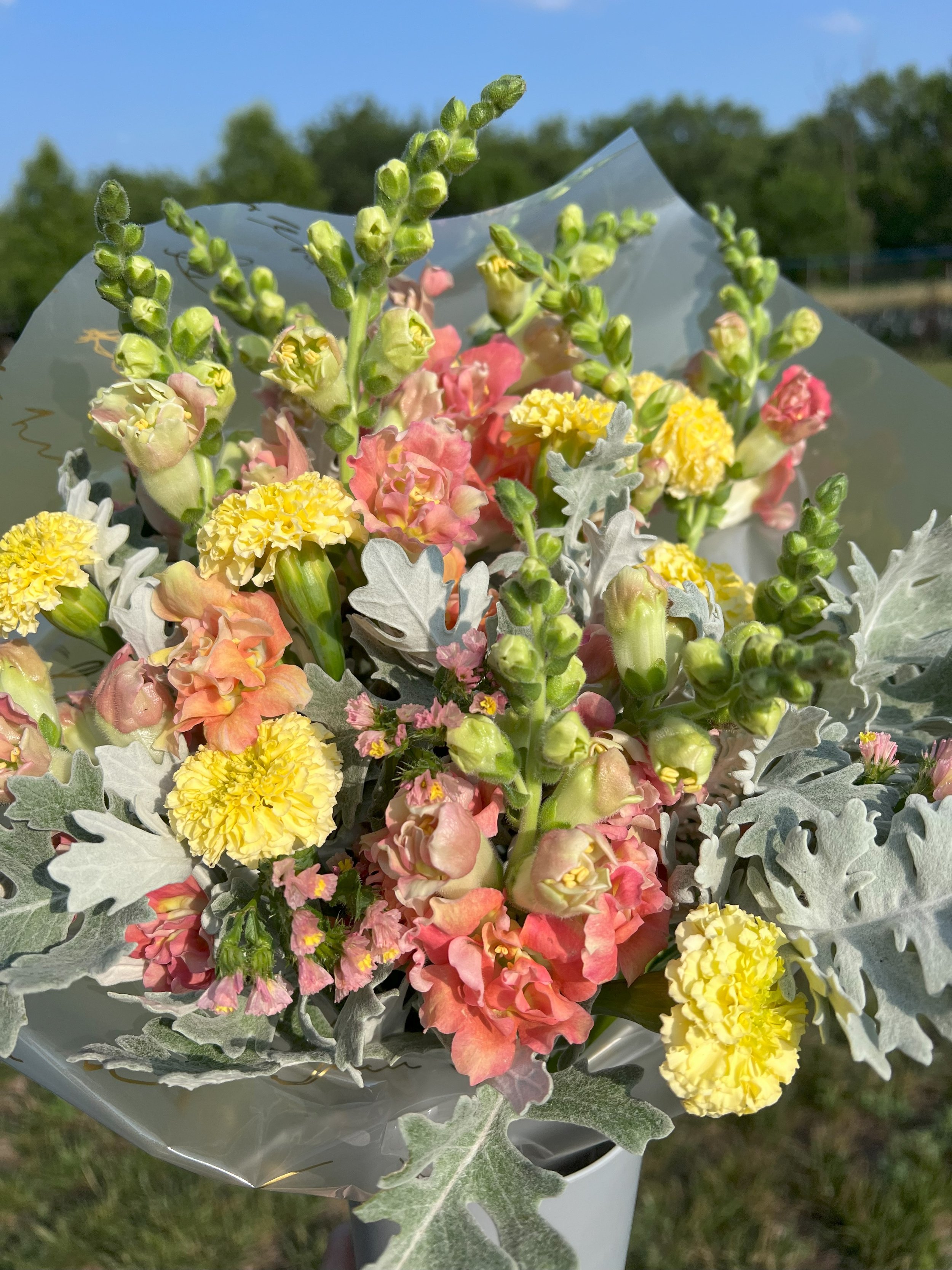 Bouquet June 2023.jpeg