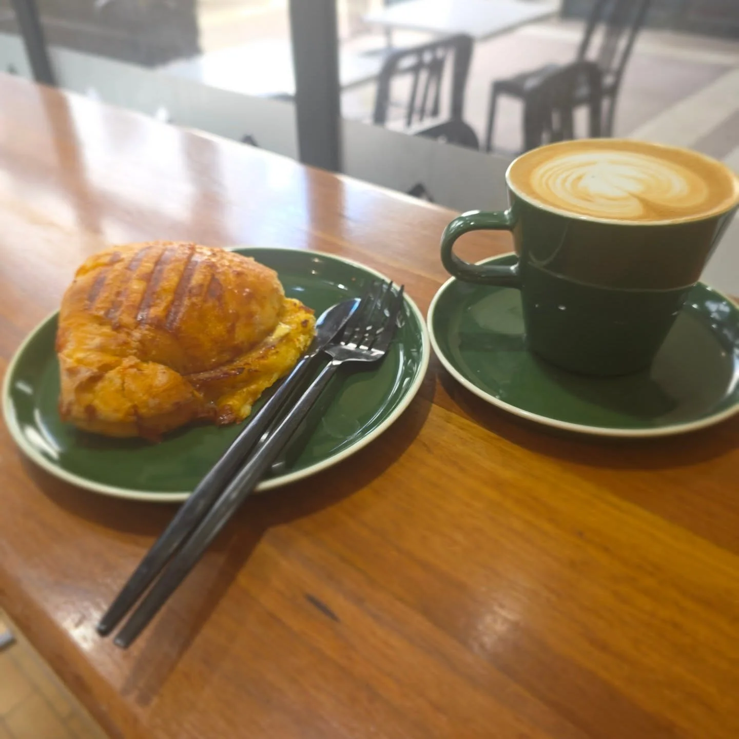 Winter came early 🥶

🧥 Grab your warmest coat and pop into EJK for a toasty delish buttered cheese scone and a hot coffee to keep warm 

🔥