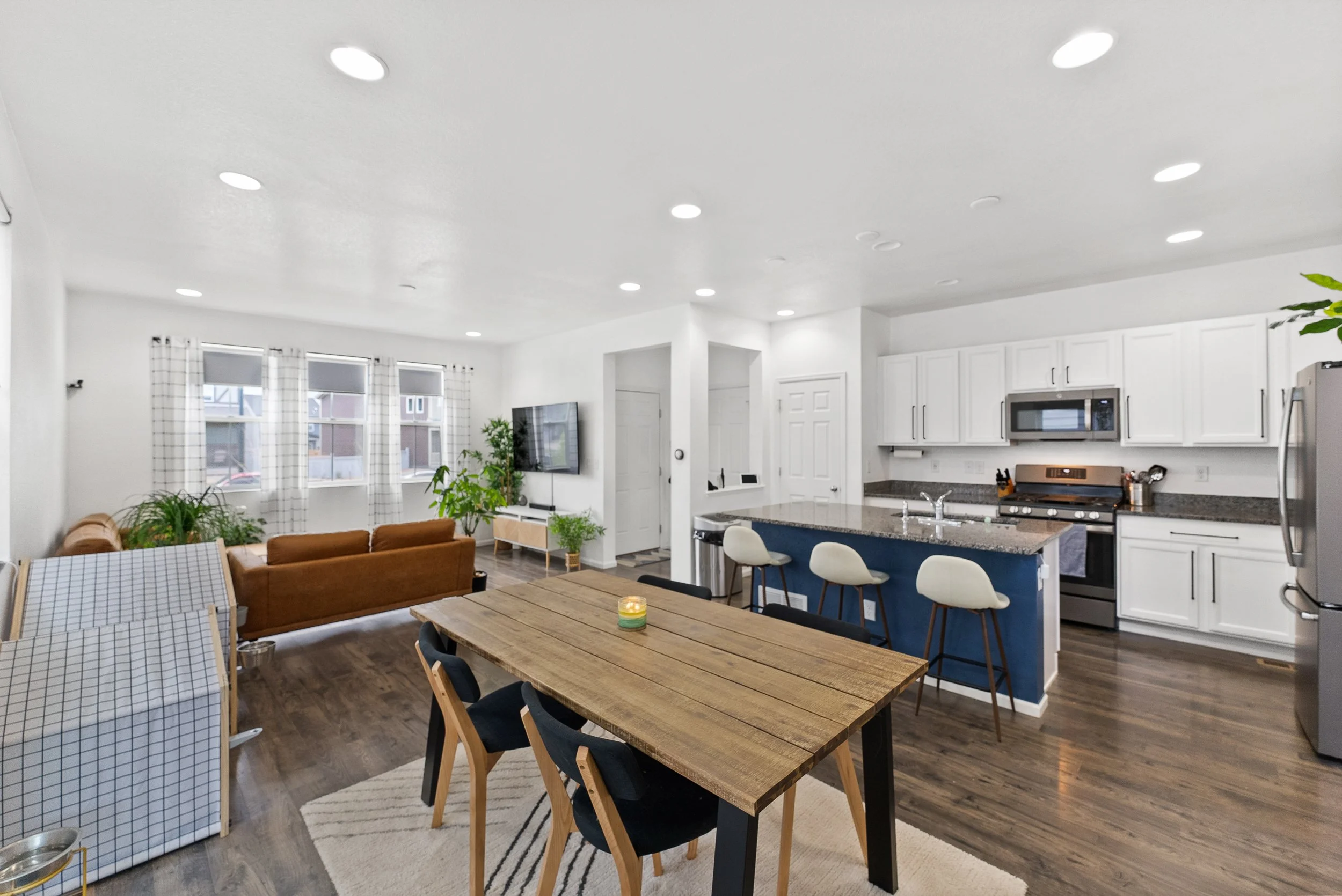 6566 N Ceylon St - Denver (12 of 30).jpg