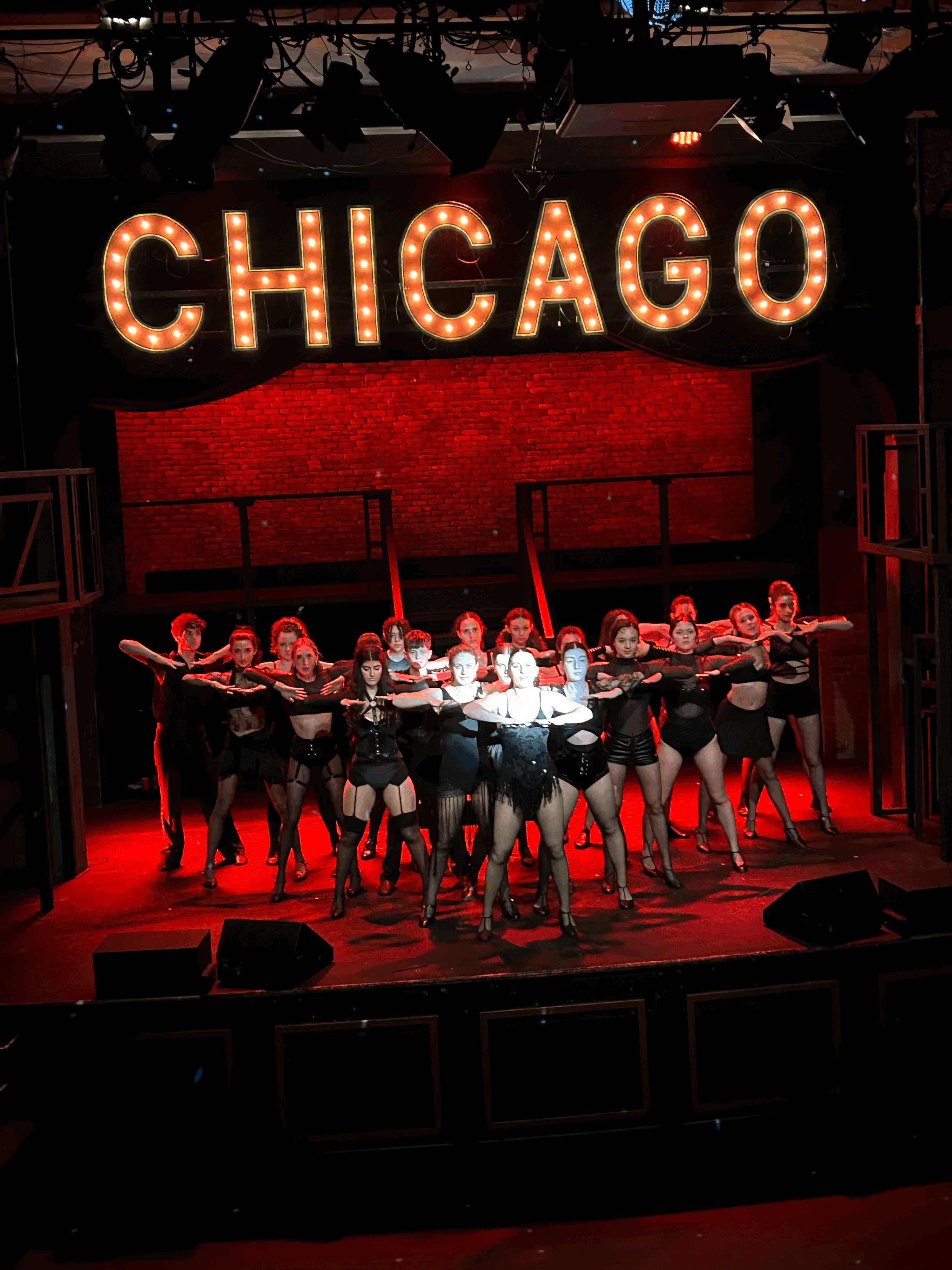 CHICAGO: TEEN EDITION