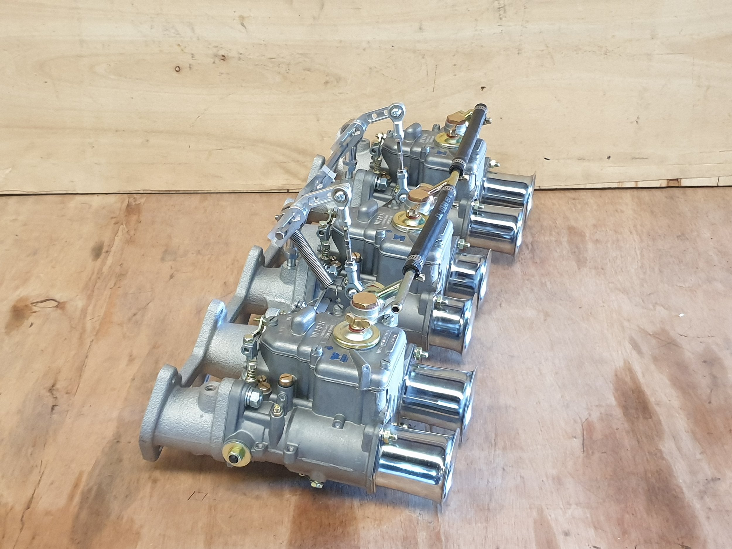 Ford alloy head x-flow triples (1).jpg