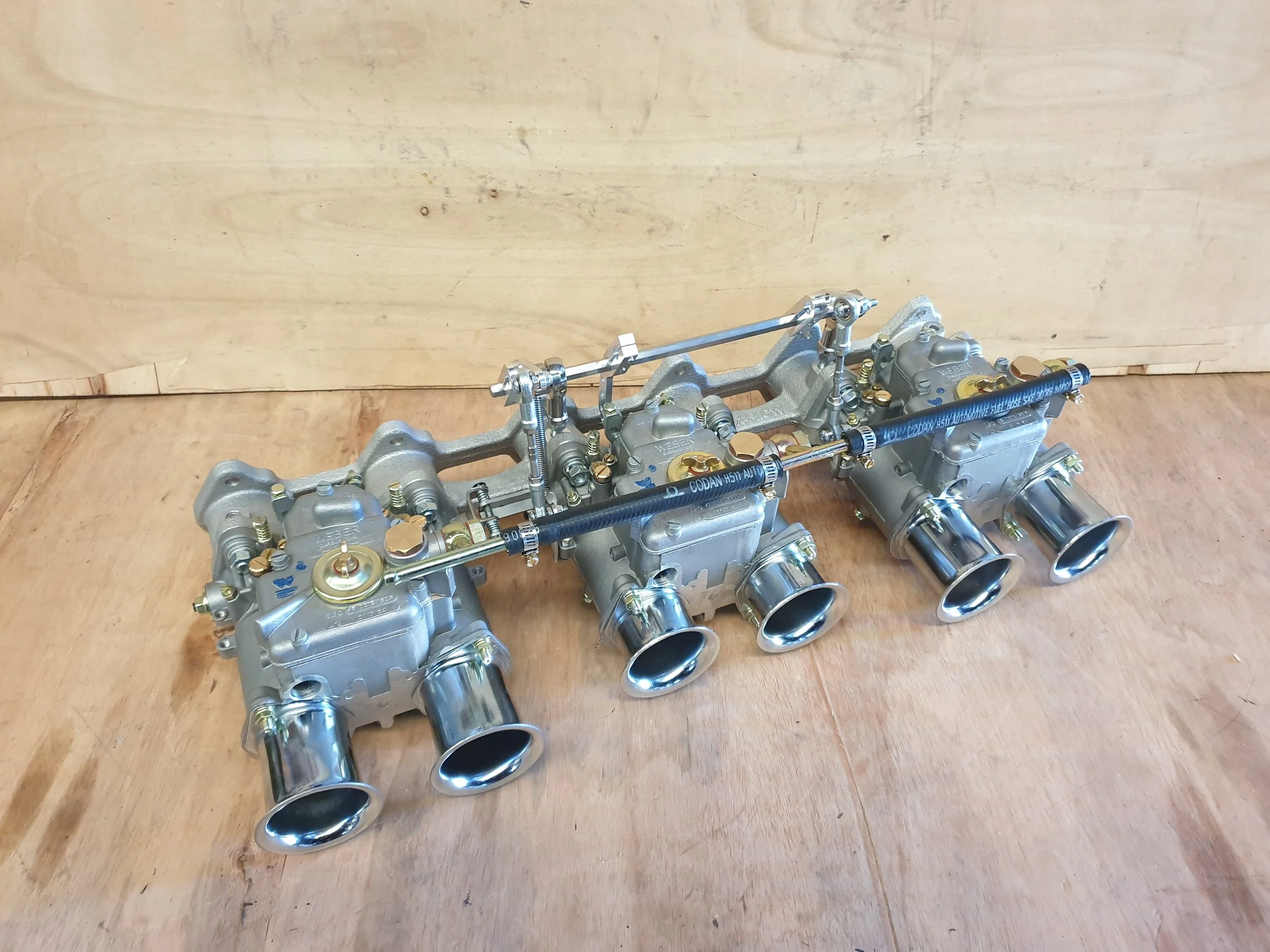 Ford 250 X-flow Alloy Head GENUINE Triple WEBER 45 DCOE Carburettor Set