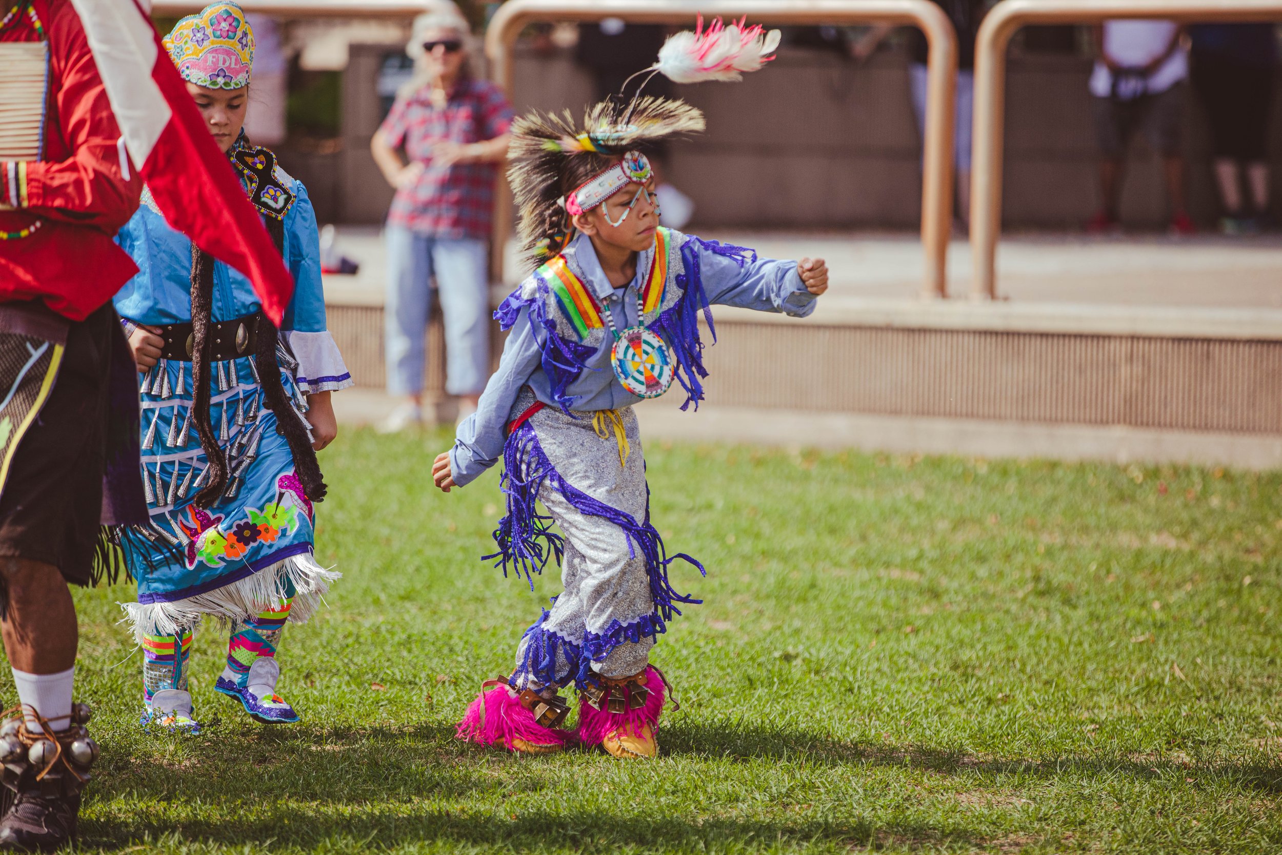 DLTH21_FallShoot_PowWow_13.jpg