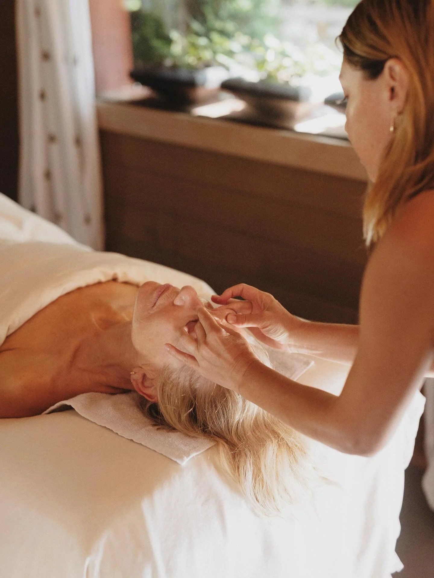 My Sun Valley chapter has come to a close for the season, and my heart is so full ✨

To all of my beautiful clients&hellip;thank you for the love, trust, and the many special moments we shared in the treatment room. It&rsquo;s always such a gift to c