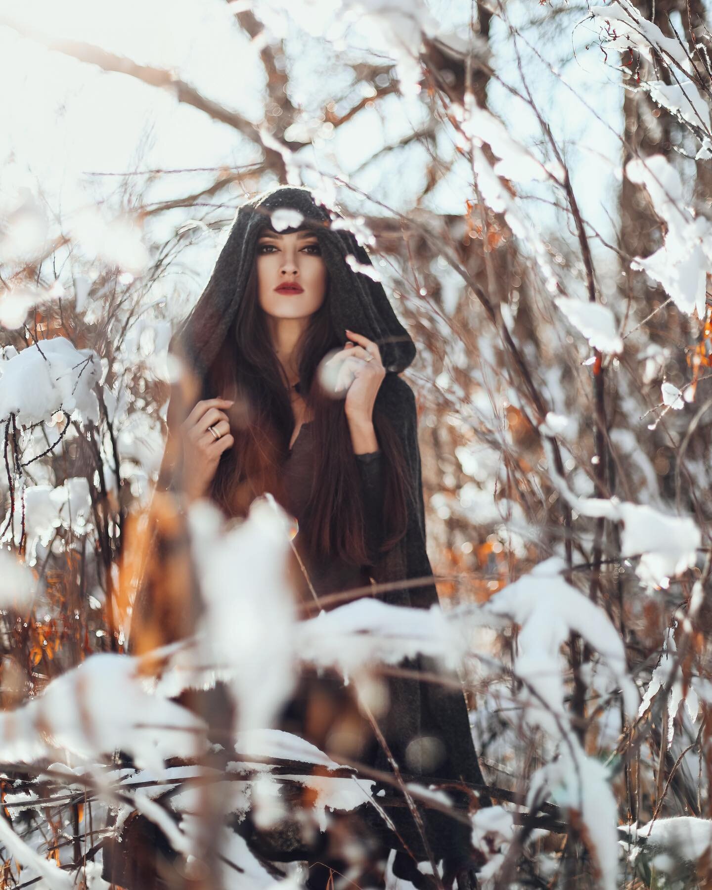 ❄️ Winter Wonderland ❄️ 

Model: @ellierich_artistry 
Outfit: @toonzshop_ 

#denver #denverphotographer #denverphotography #winter #snow #portait #fashion #colorado #coloradophotography #coloradophotographer