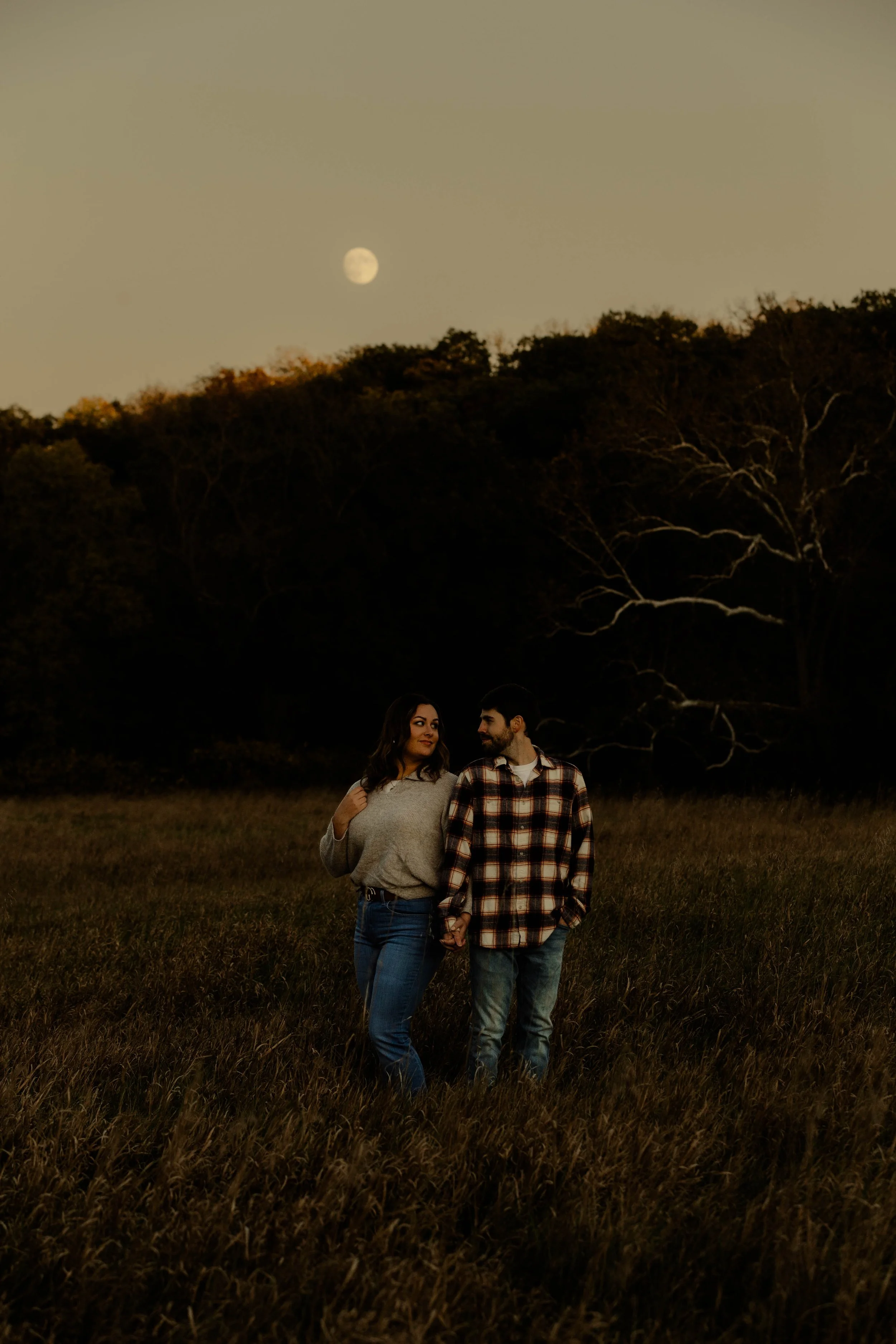 Wedding photography by Katy Anne Photography, a professional wedding photographer serving Wichita, KS, Topeka, KS, Manhattan, KS, Lawrence, KS, and Kansas City, MO. Featuring timeless, true-to-color images with natural light, authentic emotion, and r