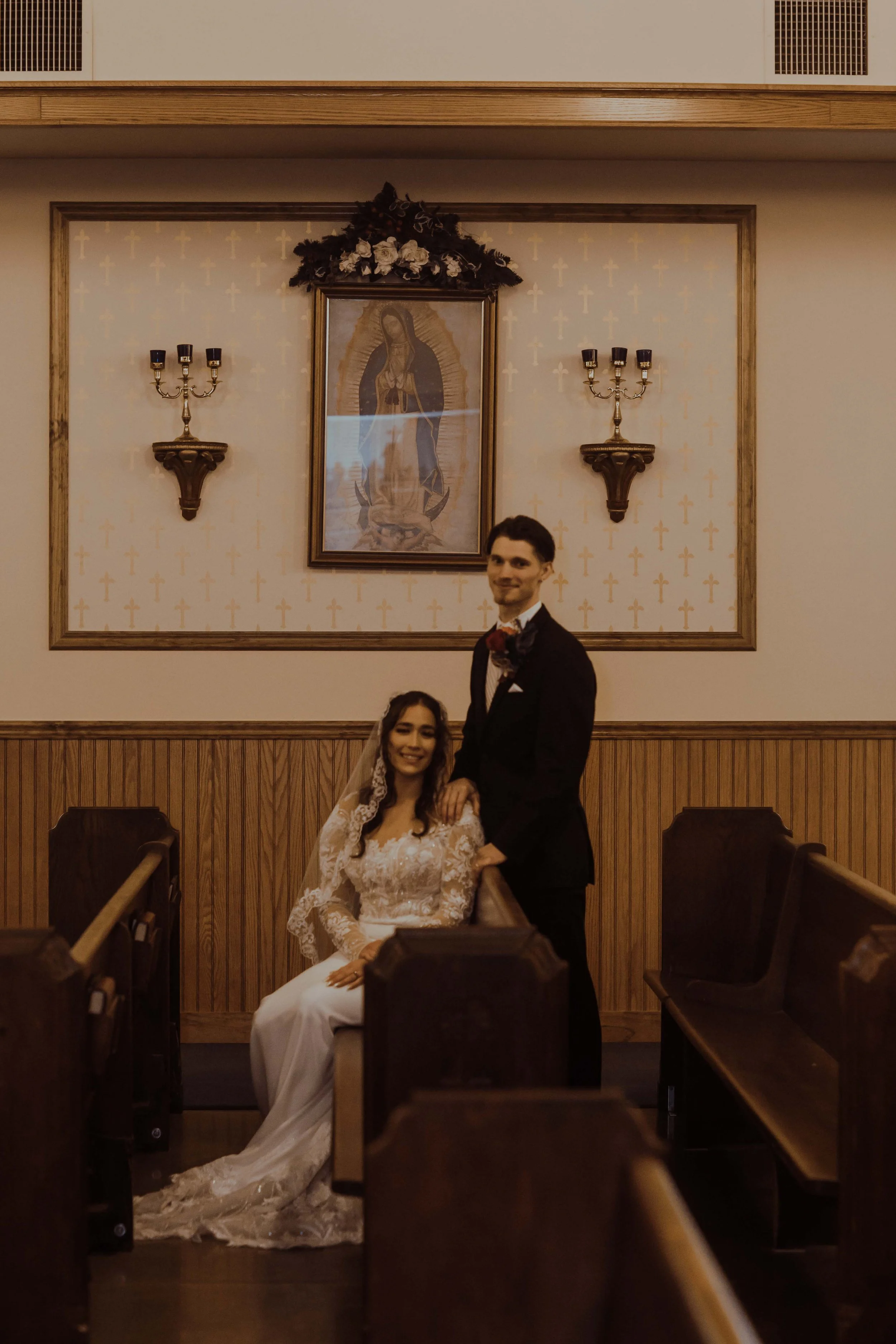 Wedding photography by Katy Anne Photography, a professional wedding photographer serving Wichita, KS, Topeka, KS, Manhattan, KS, Lawrence, KS, and Kansas City, MO. Featuring timeless, true-to-color images with natural light, authentic emotion, and r