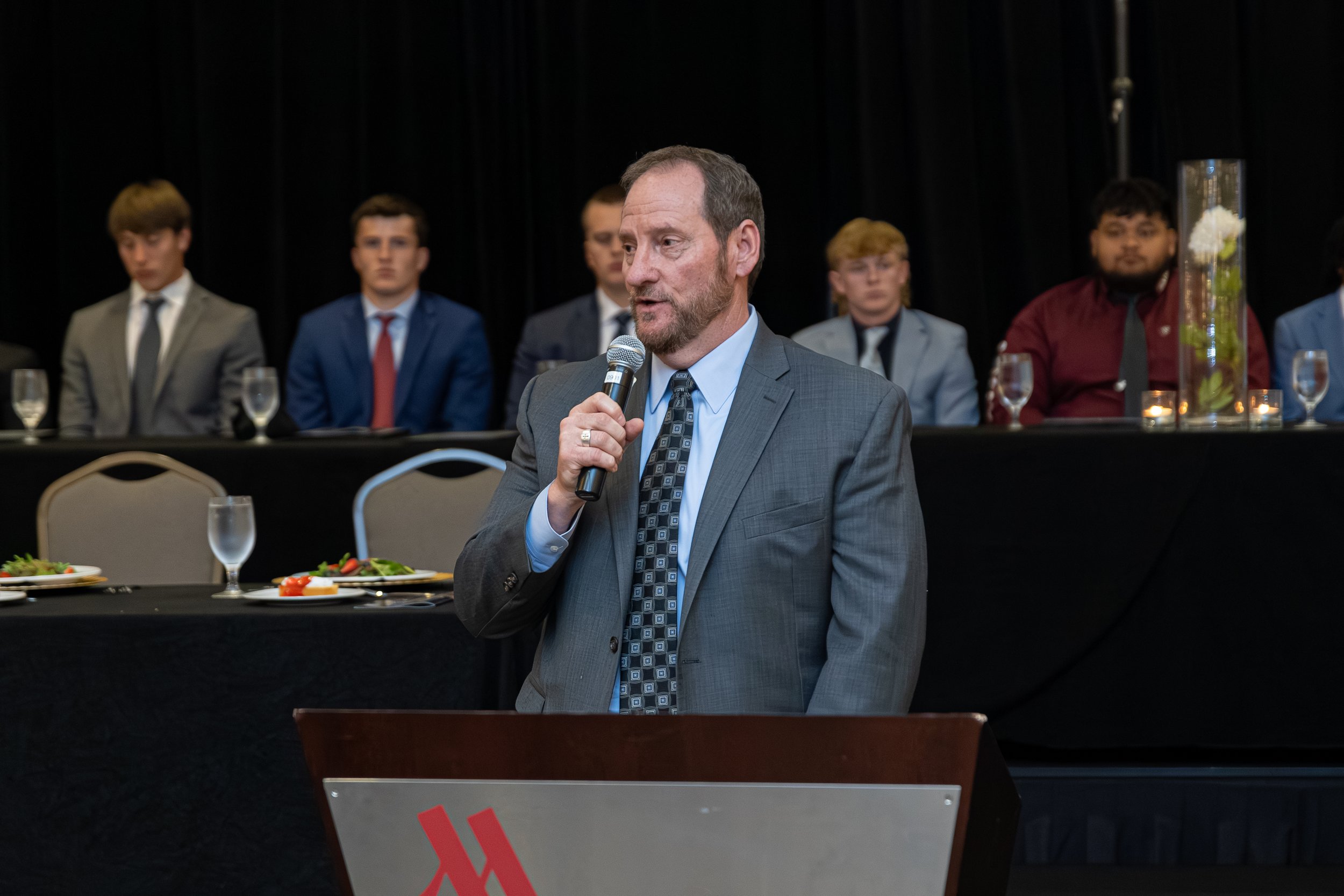 NFF Gridiron Club Banquet (27 of 83).jpg
