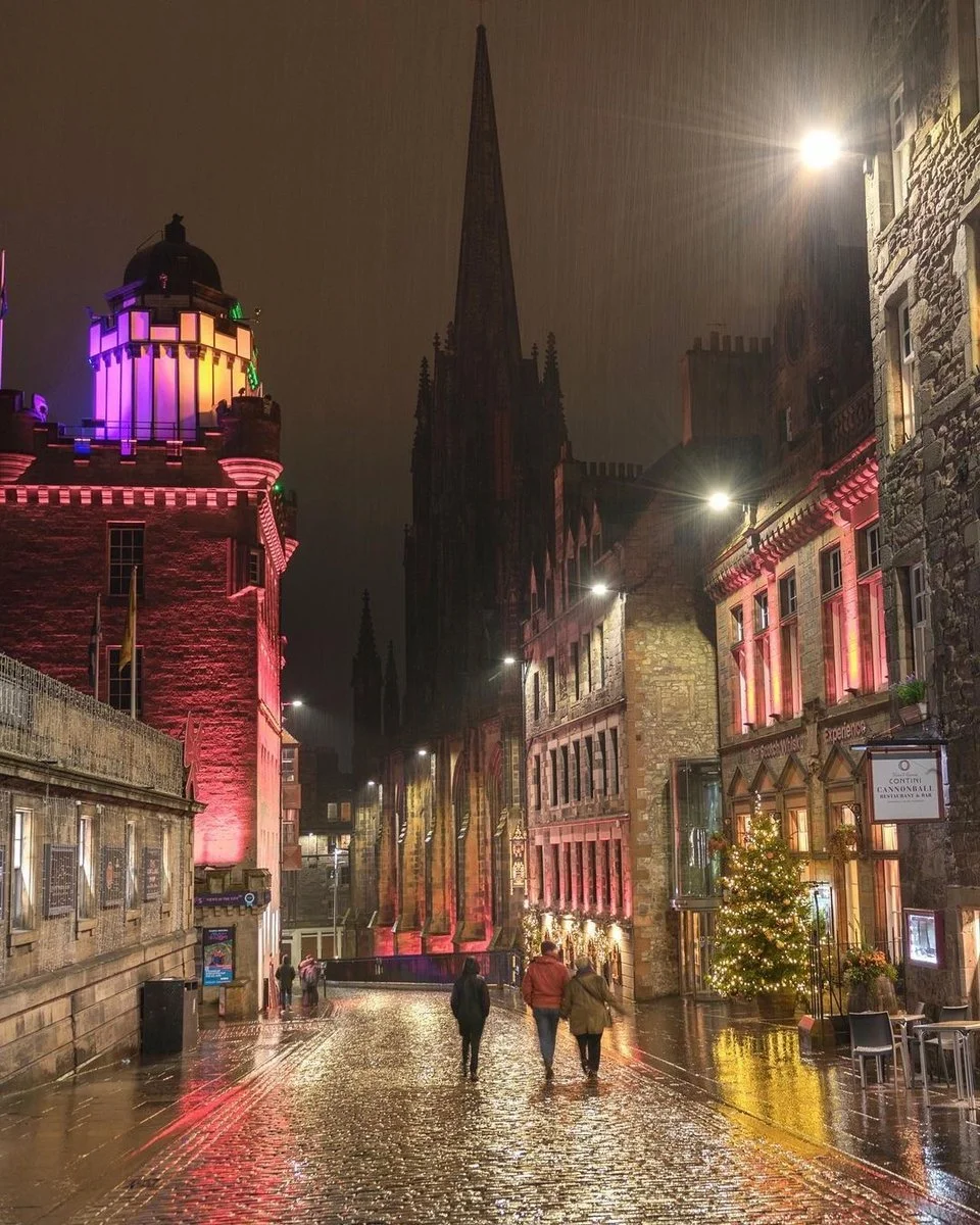 tHE ROYAL MILE HIGH [historic kingdom]