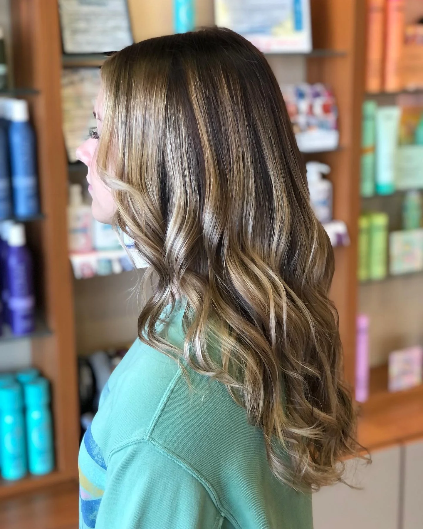 Give me all the brondes 
&bull;
&bull;
#brondehair #blondehair #brownhair #hairinspo #rochesternyhairstylist