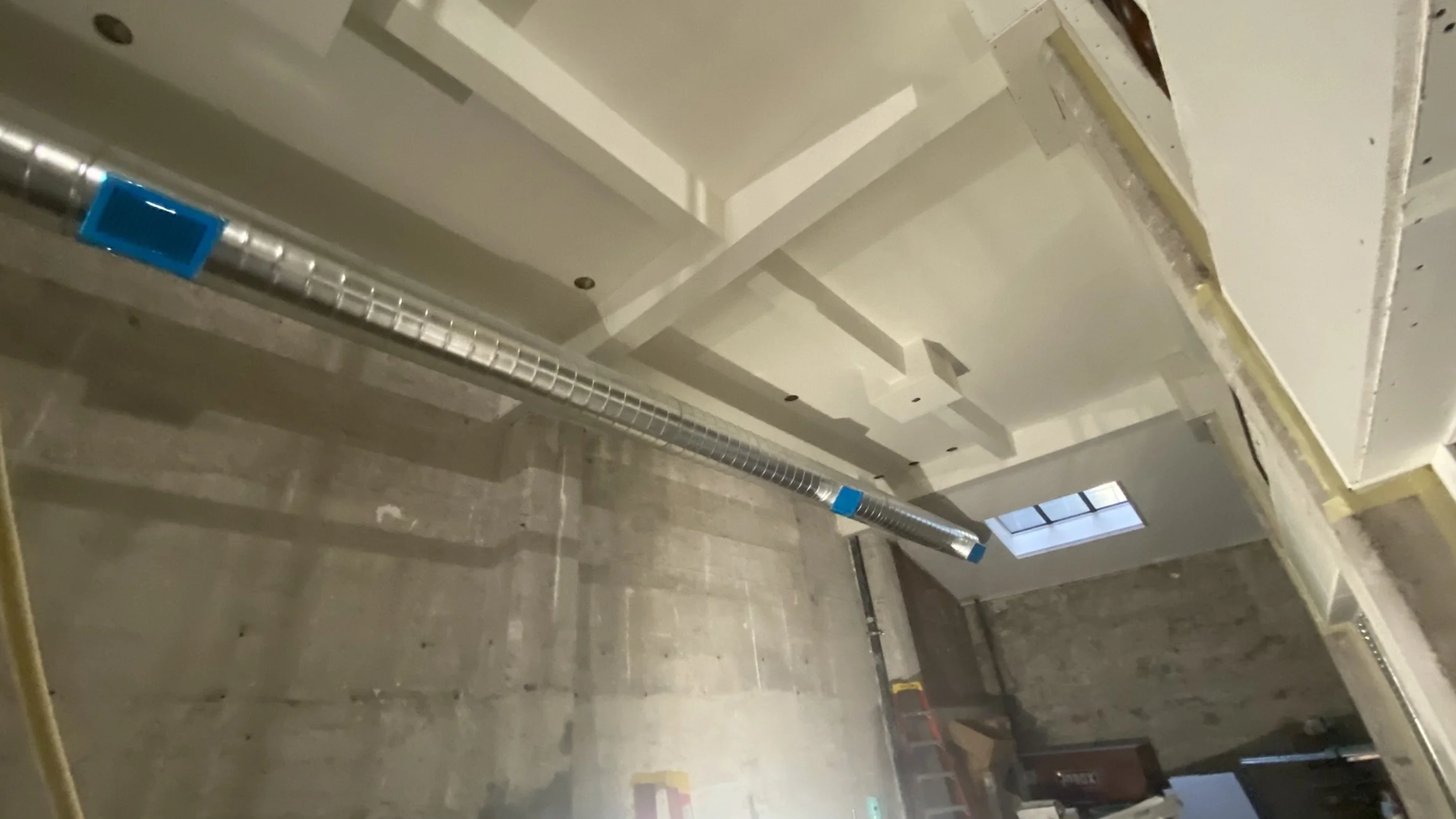 Drywall - Taping and Skimming 3.JPEG