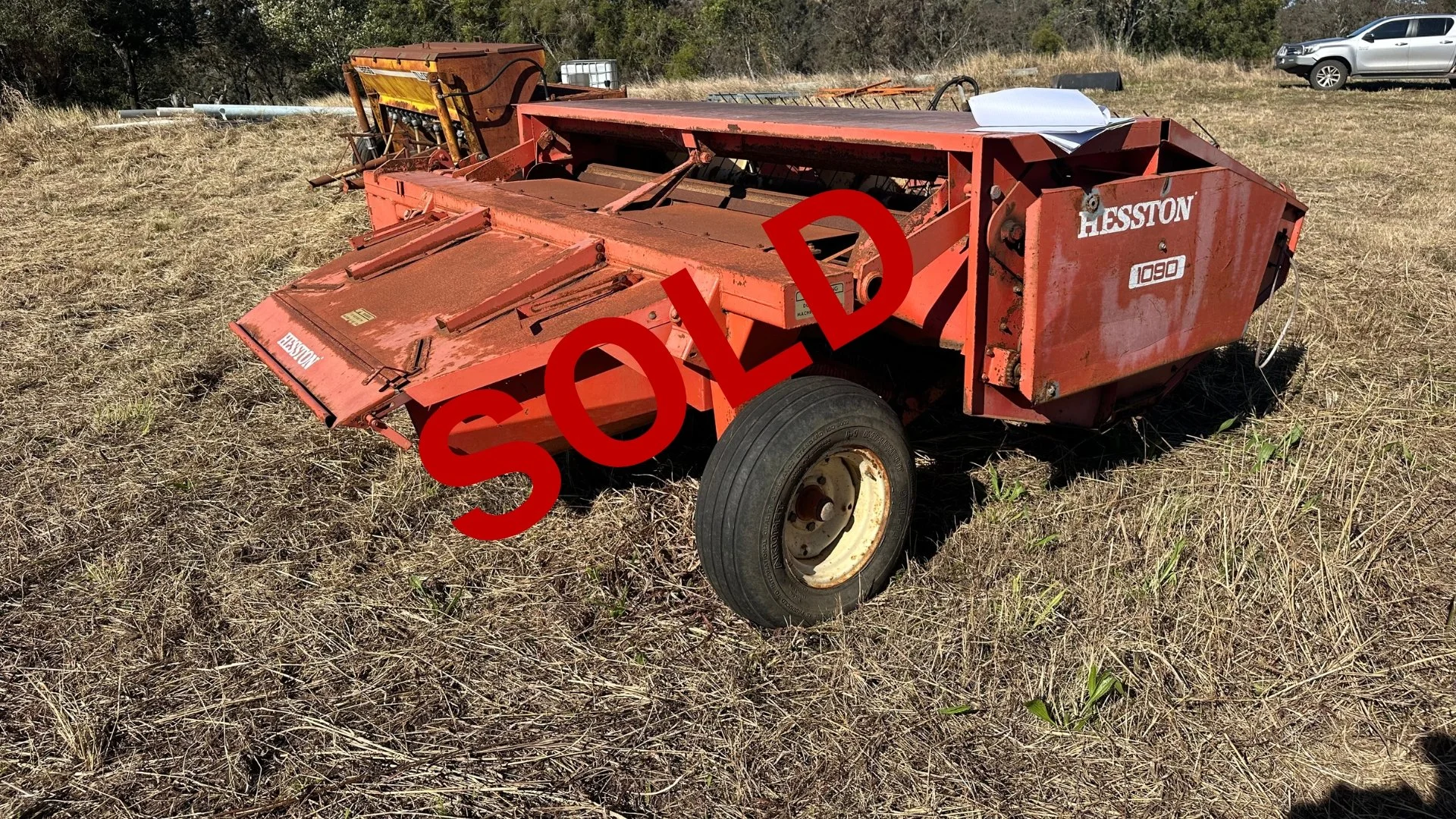 Hesston 1090 Mower Conditioner