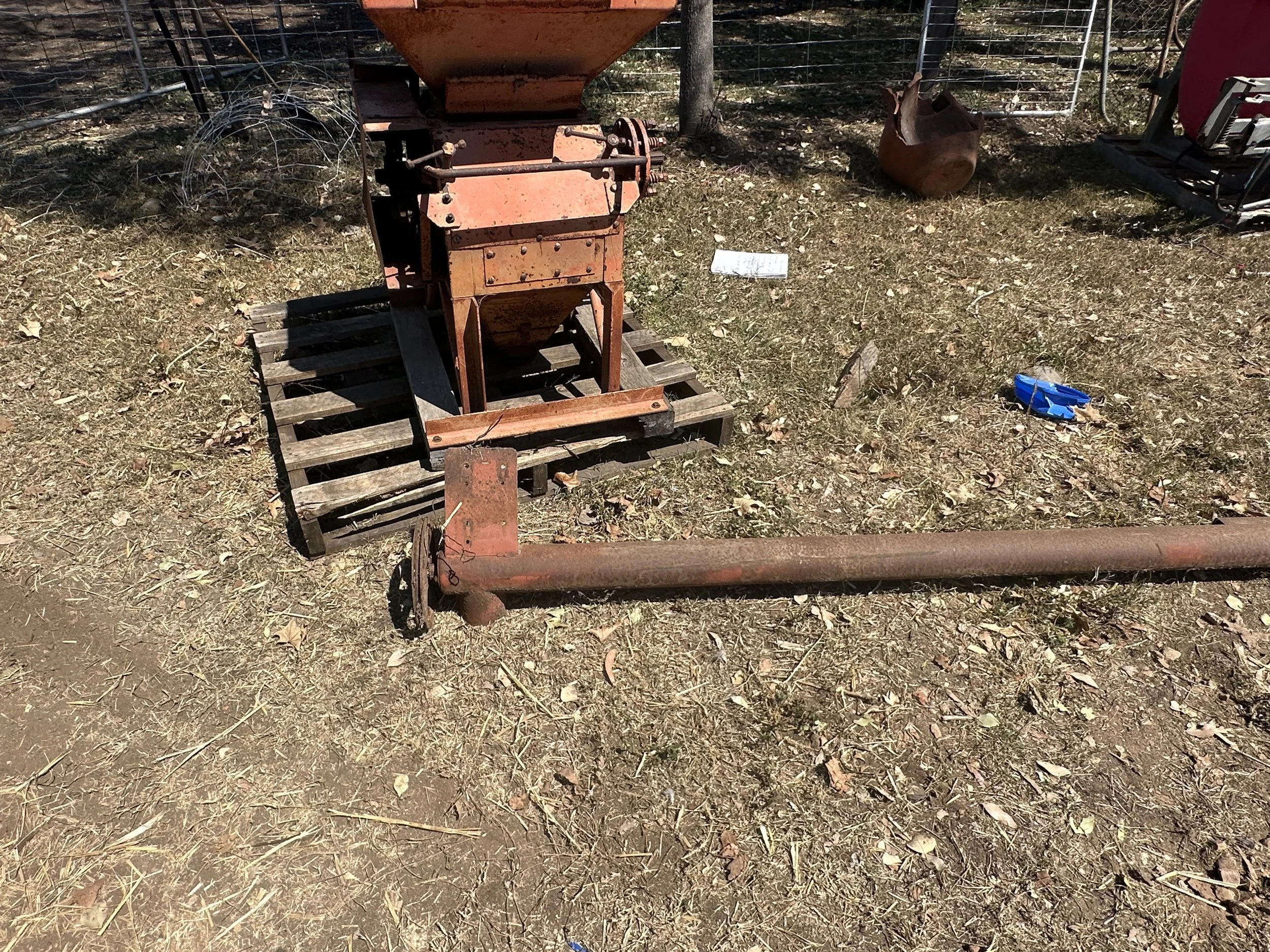 Lot 18_2.jpg