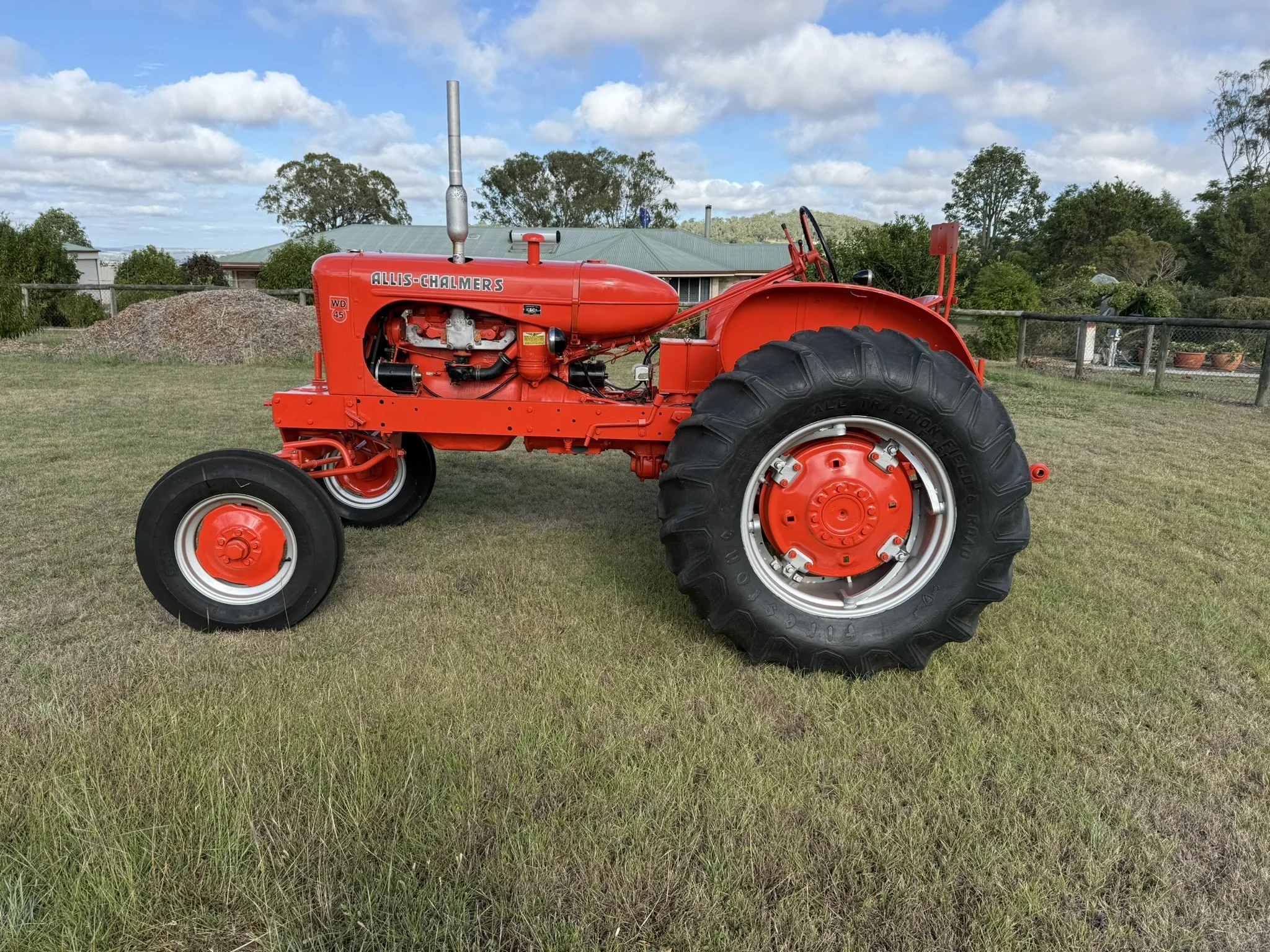 Allis- Chalmers 1954 WD45 Tractor
