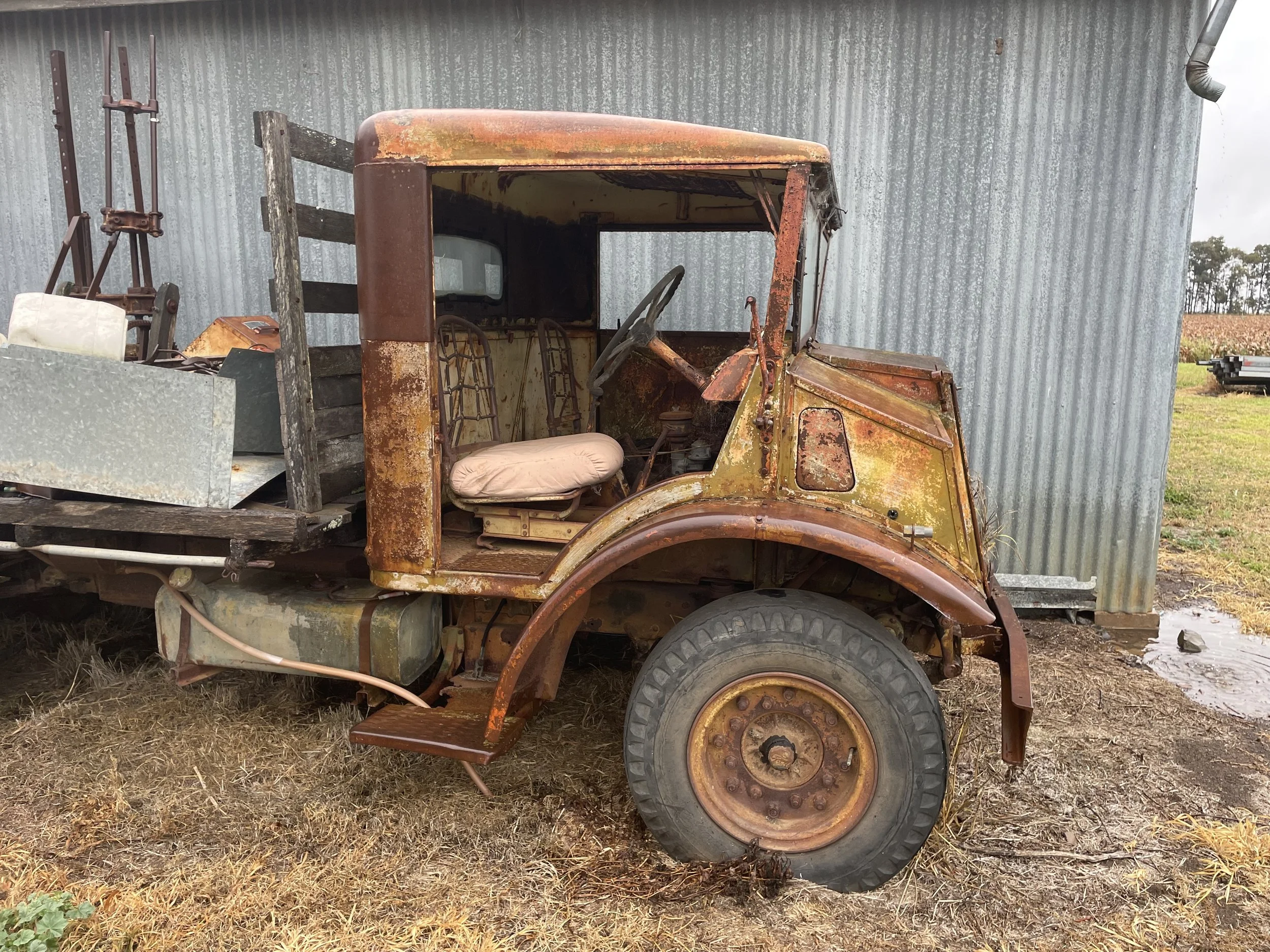 Ford Blitz – Classic V8 Army Truck