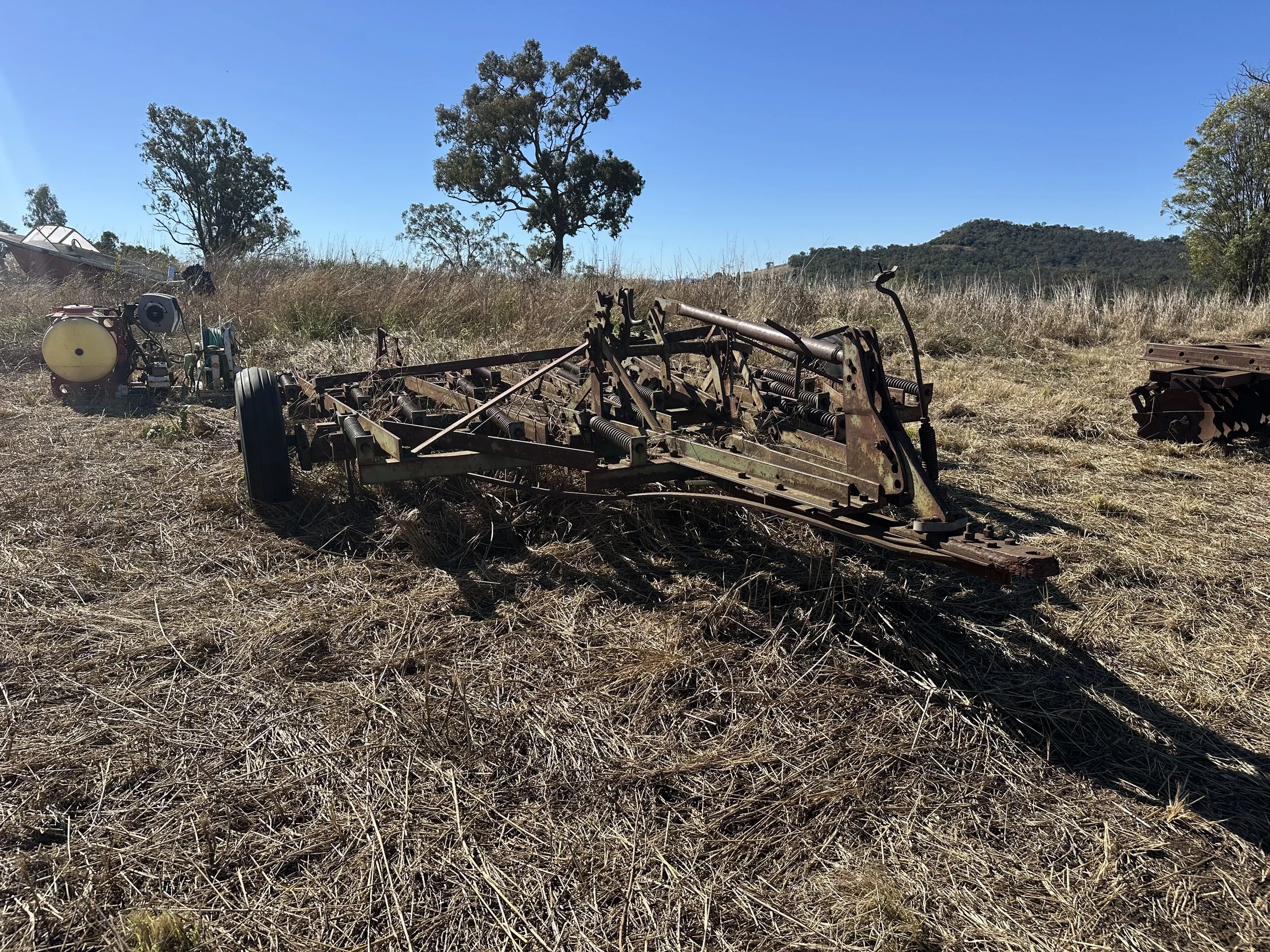 John Shearer 21-Point Scarifier with Finger Harrow