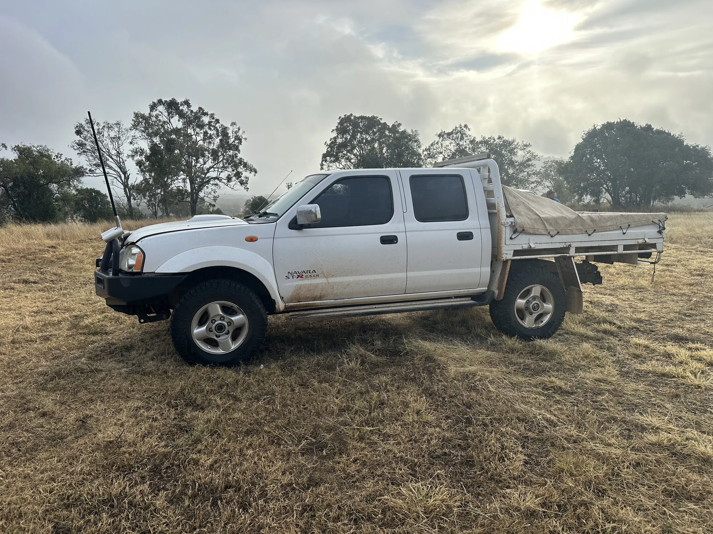 2013 Nissan Navara STR 2.5 Turbo Diesel 4x4