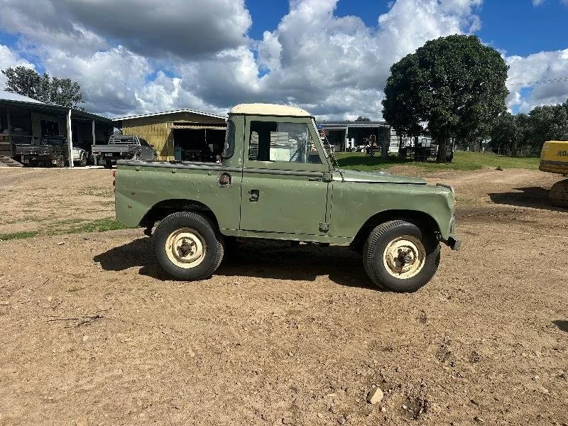 1974 Series 3 Land Rover