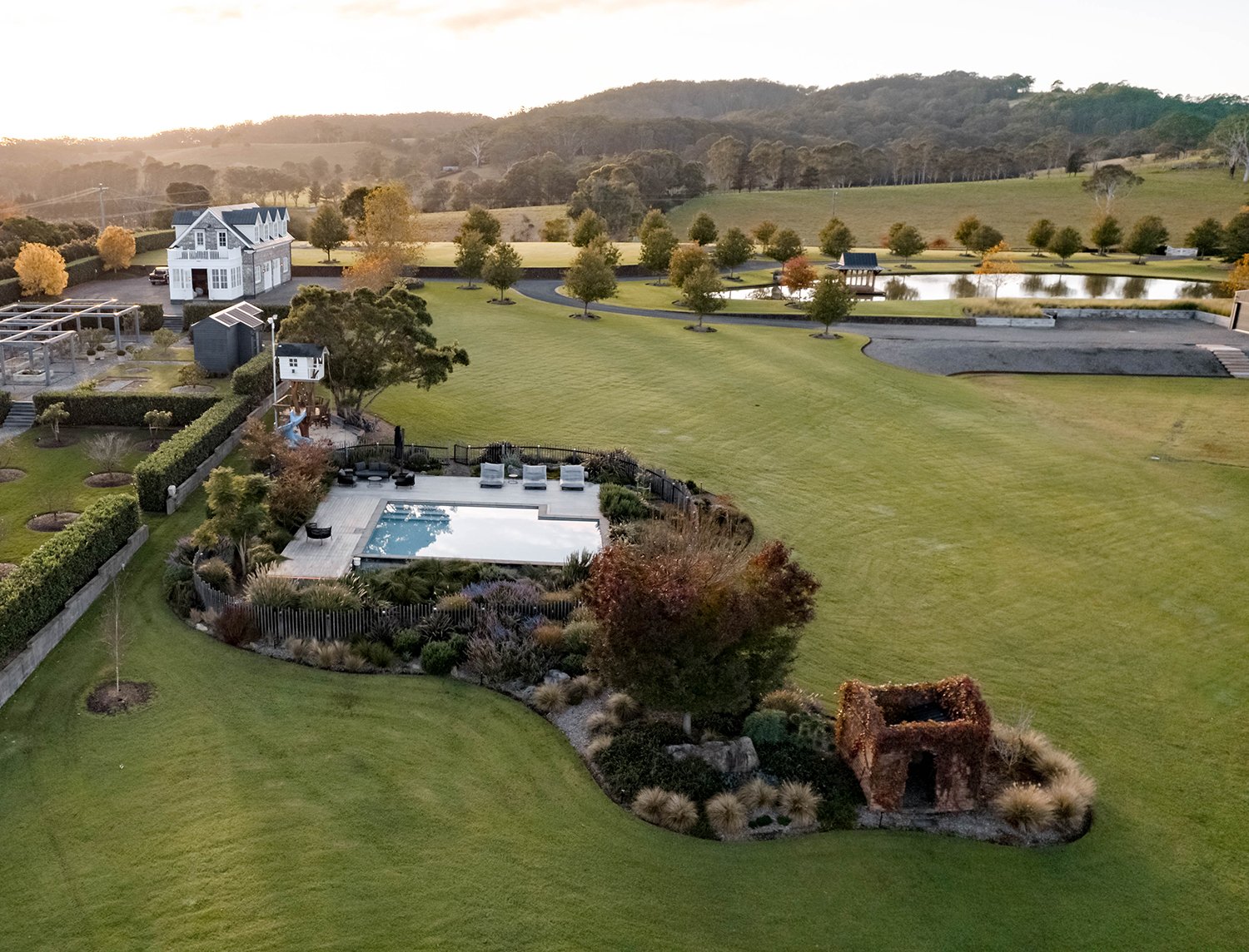 The-Loft-Linnaeus-Farm-Berry-NSW-Linnaeus-Collection-One-NIght-Stays-42.jpg