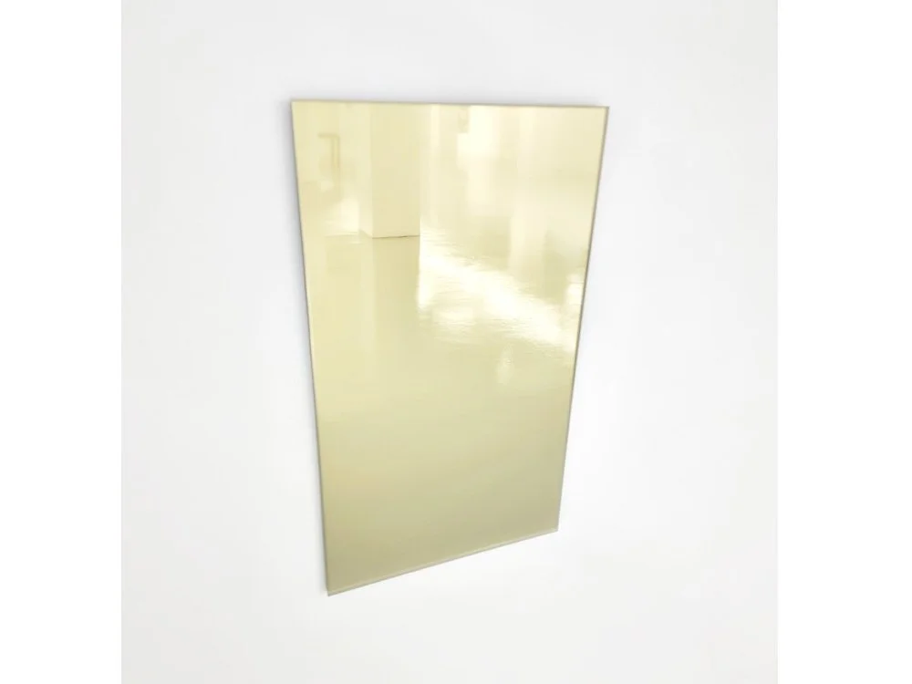 CloudVII-50x30cm-2021-Gold-coloured-mirror-reflection.jpeg