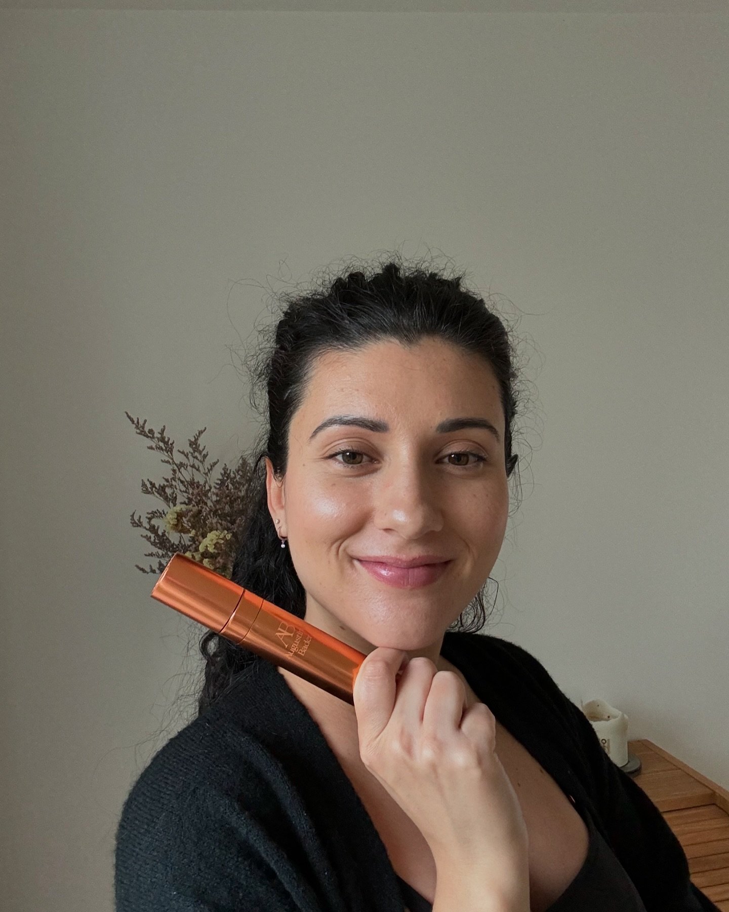 Novembre 24 
- finir de filmer une formation dans laquelle on ne parlera pas que d&rsquo;auto-massage. Lancement d&rsquo;ici quelques semaines, j&rsquo;esp&egrave;re qu&rsquo;elle vous plaira 🫶🏼
- mes basiques tout doux que j&rsquo;utilise depuis d