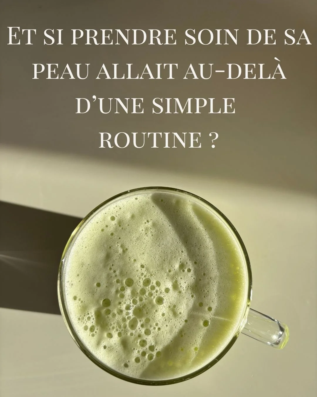 Vous le savez je suis une grande consommatrice de matcha. Depuis plusieurs ann&eacute;es, ma tasse de matcha m&rsquo;accompagne en douceur tous les matins. 

J&rsquo;ai bien conscience que &ccedil;a n&rsquo;est pas forc&eacute;ment au go&ucirc;t de t