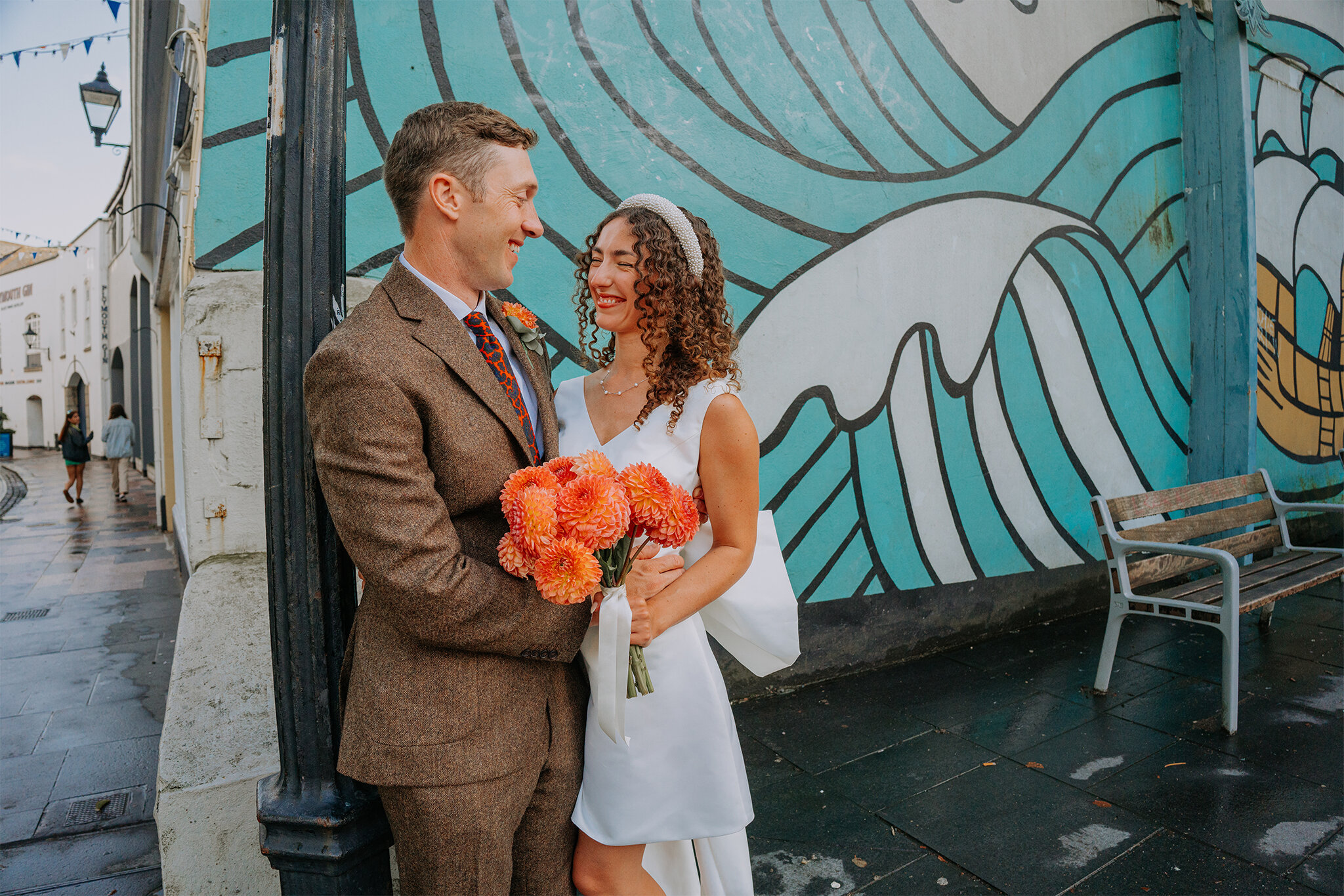 Elly &amp; Ben's two-day wedding extravaganza in Plymouth was nothing short of magical! 🎉💍 

From the sunny clifftop party to the urban chic vibes, their celebration was a beautiful blend of style and beauty. ✨ 

Day one, set against the brutalist 