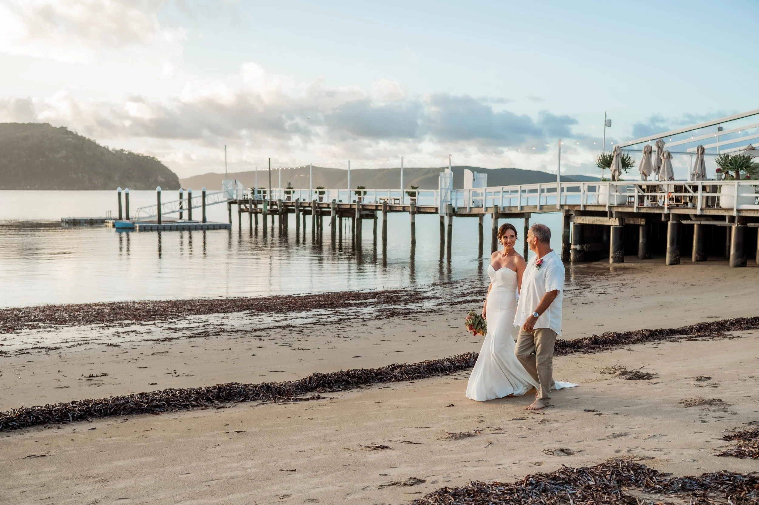 Lindsay & Brett. Sneak Peak-9.jpg