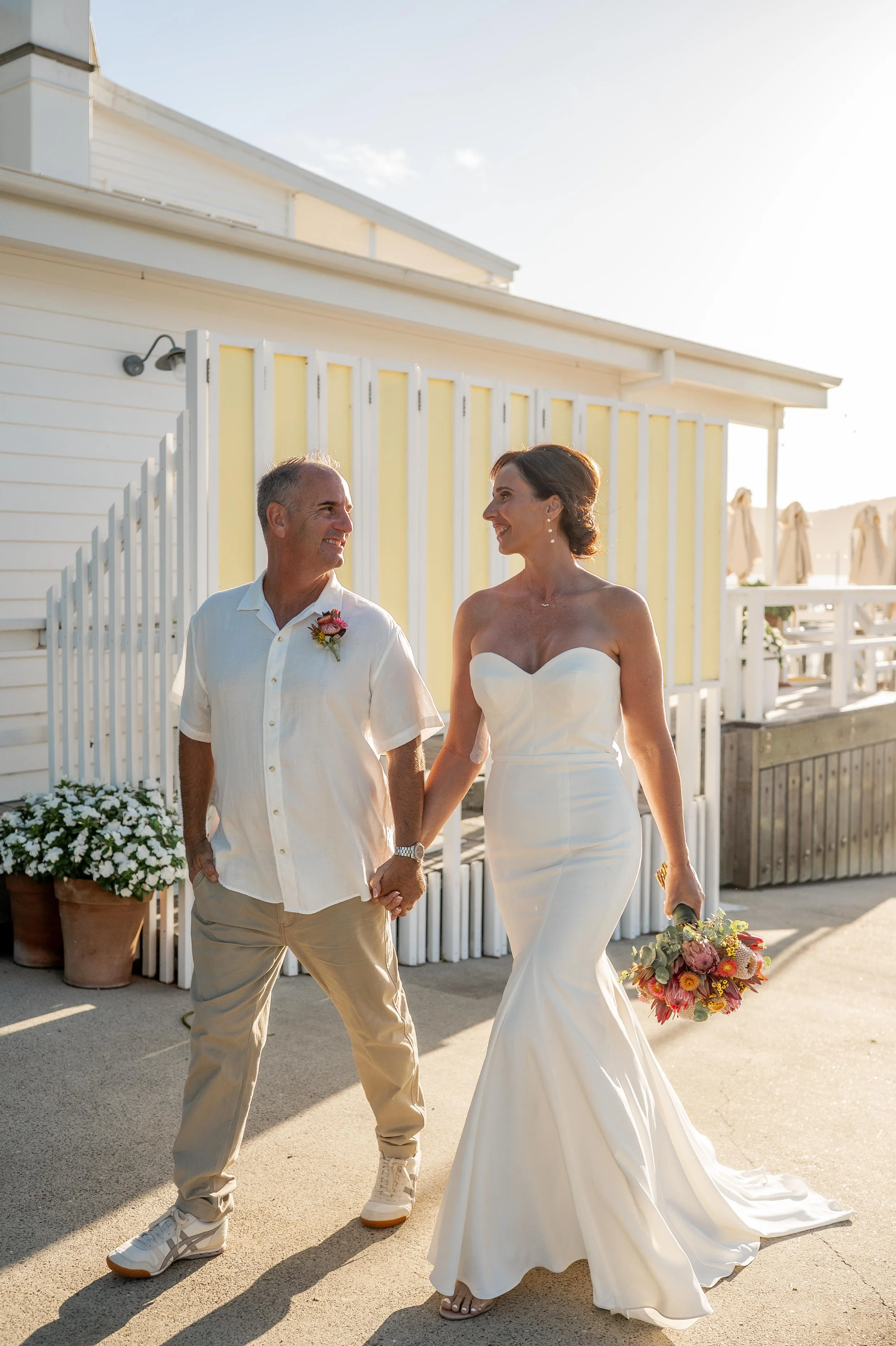 Lindsay & Brett. Sneak Peak-63.jpg