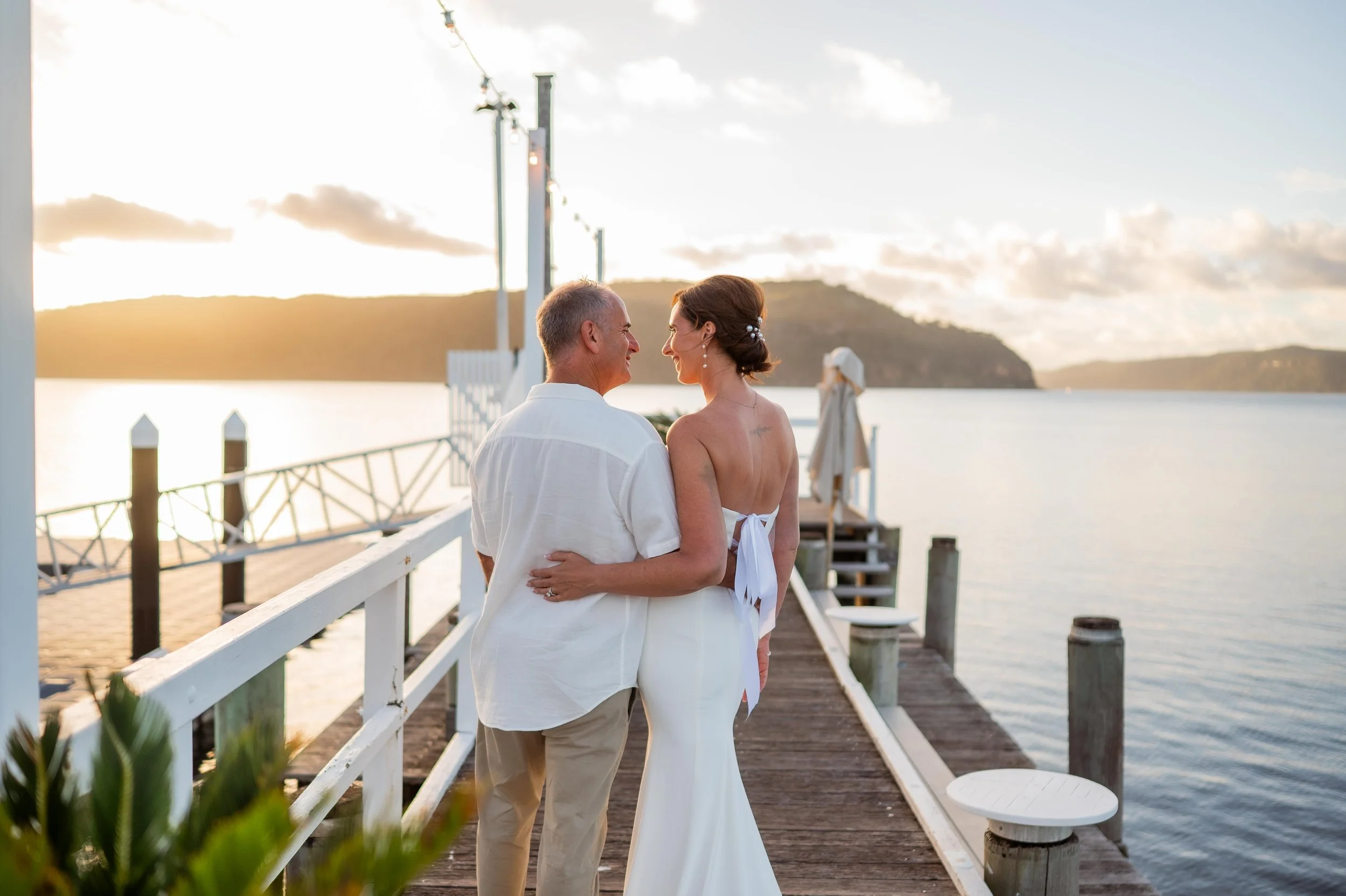 Lindsay & Brett. Sneak Peak-6.jpg