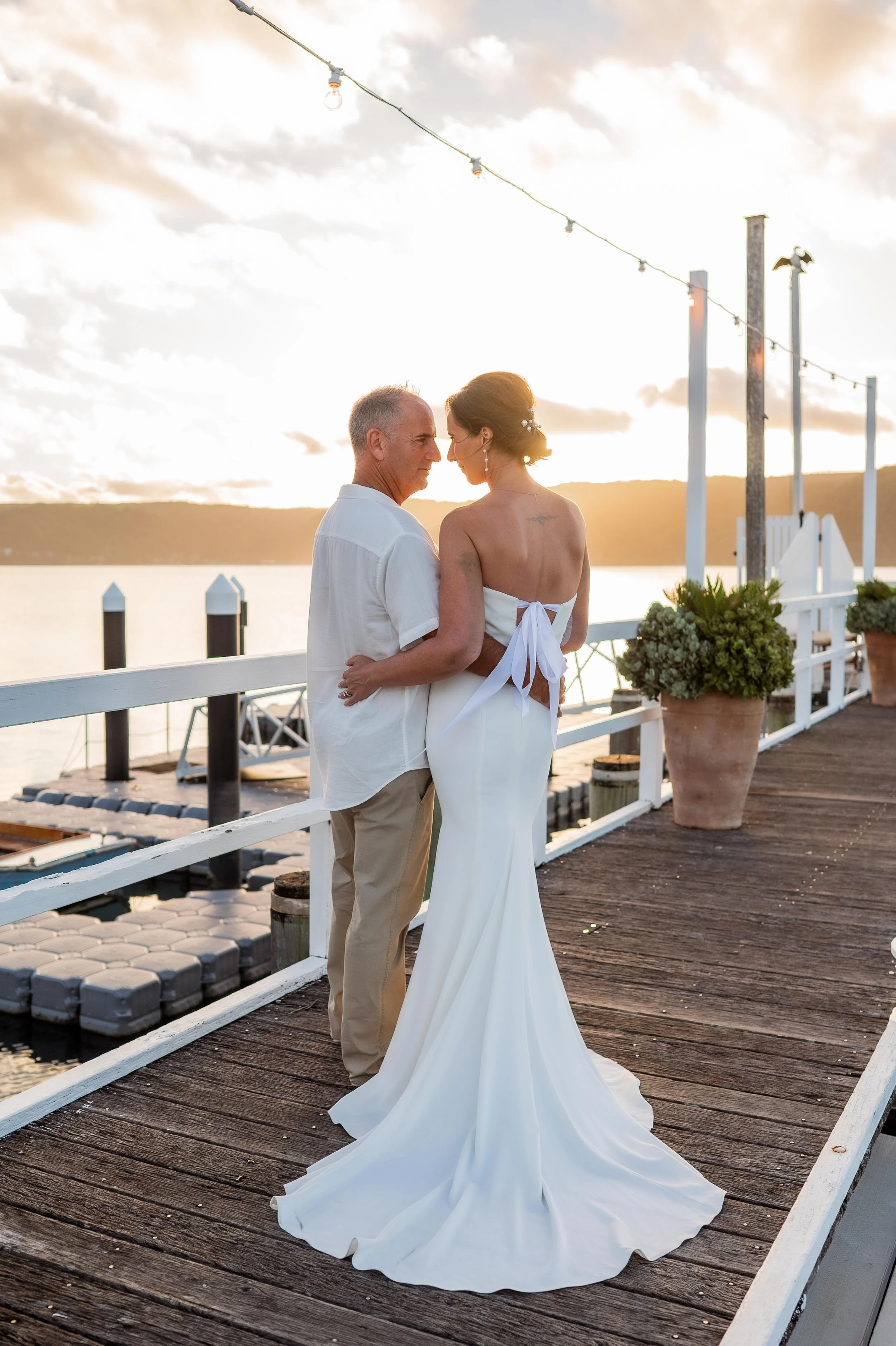 Lindsay & Brett. Sneak Peak-7.jpg