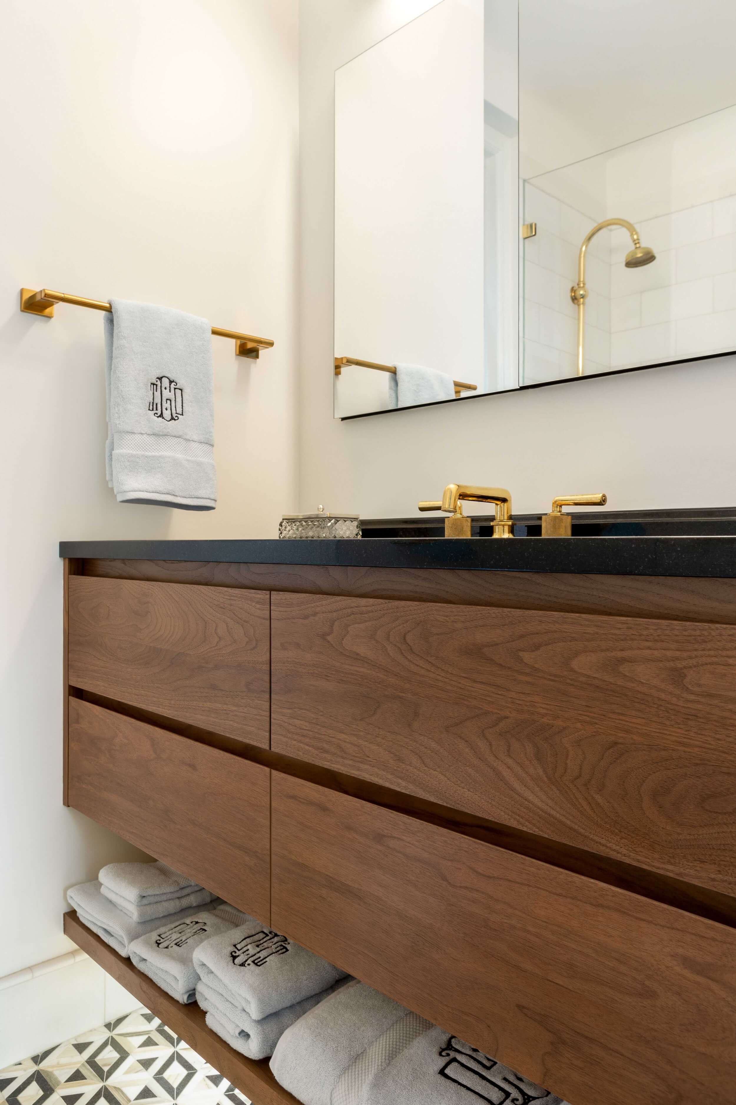 bathroom_cabinet.jpeg