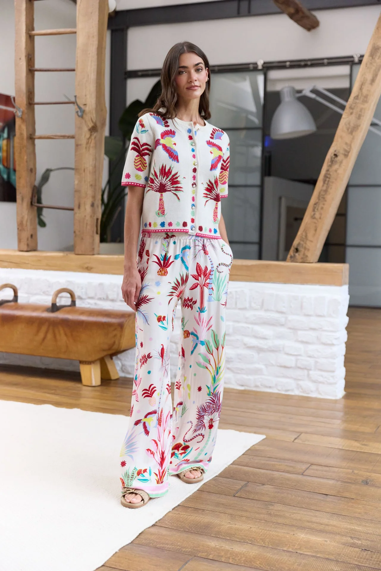 09_2025_Milano_lookbook_motiv04_19840_master.jpg