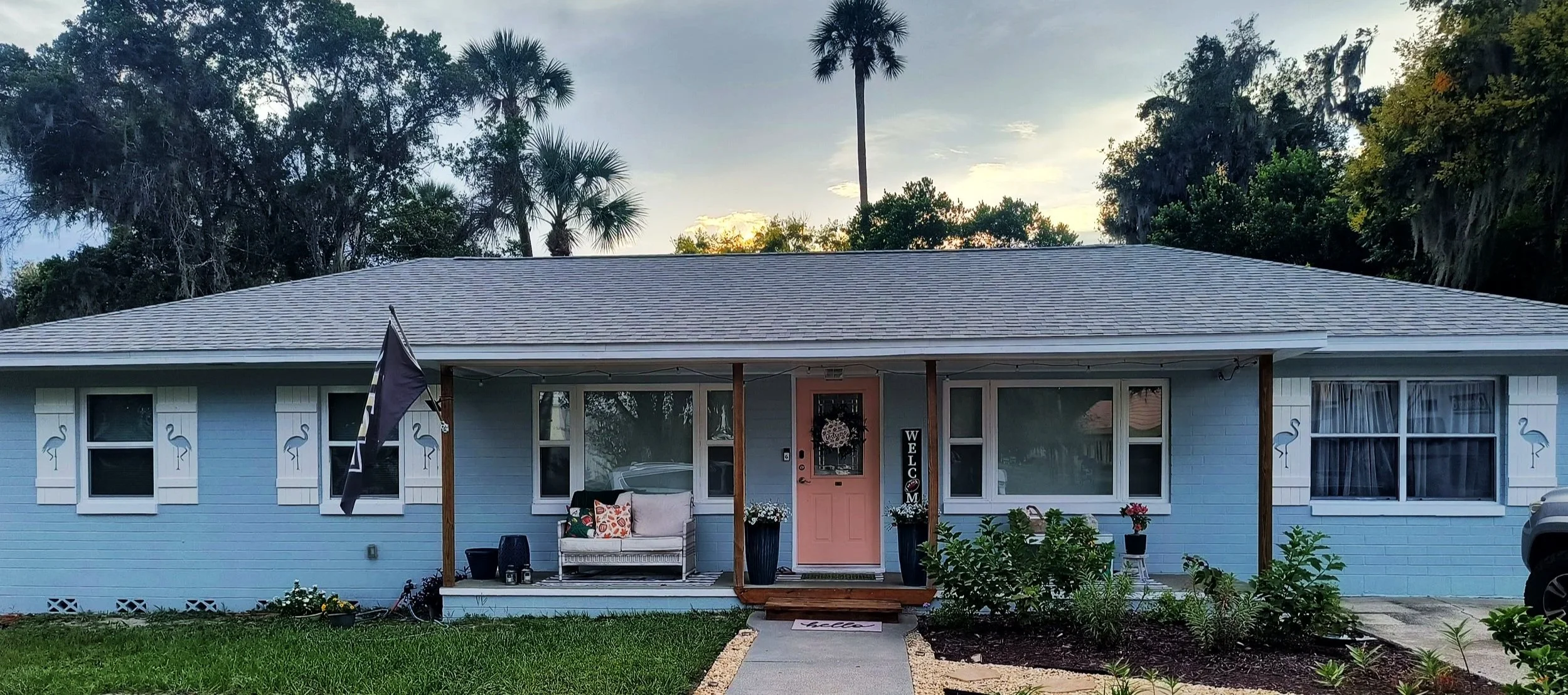 Shutters, posts, landing step