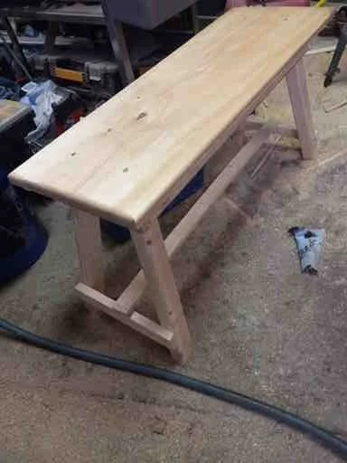 Short benches, set of 9