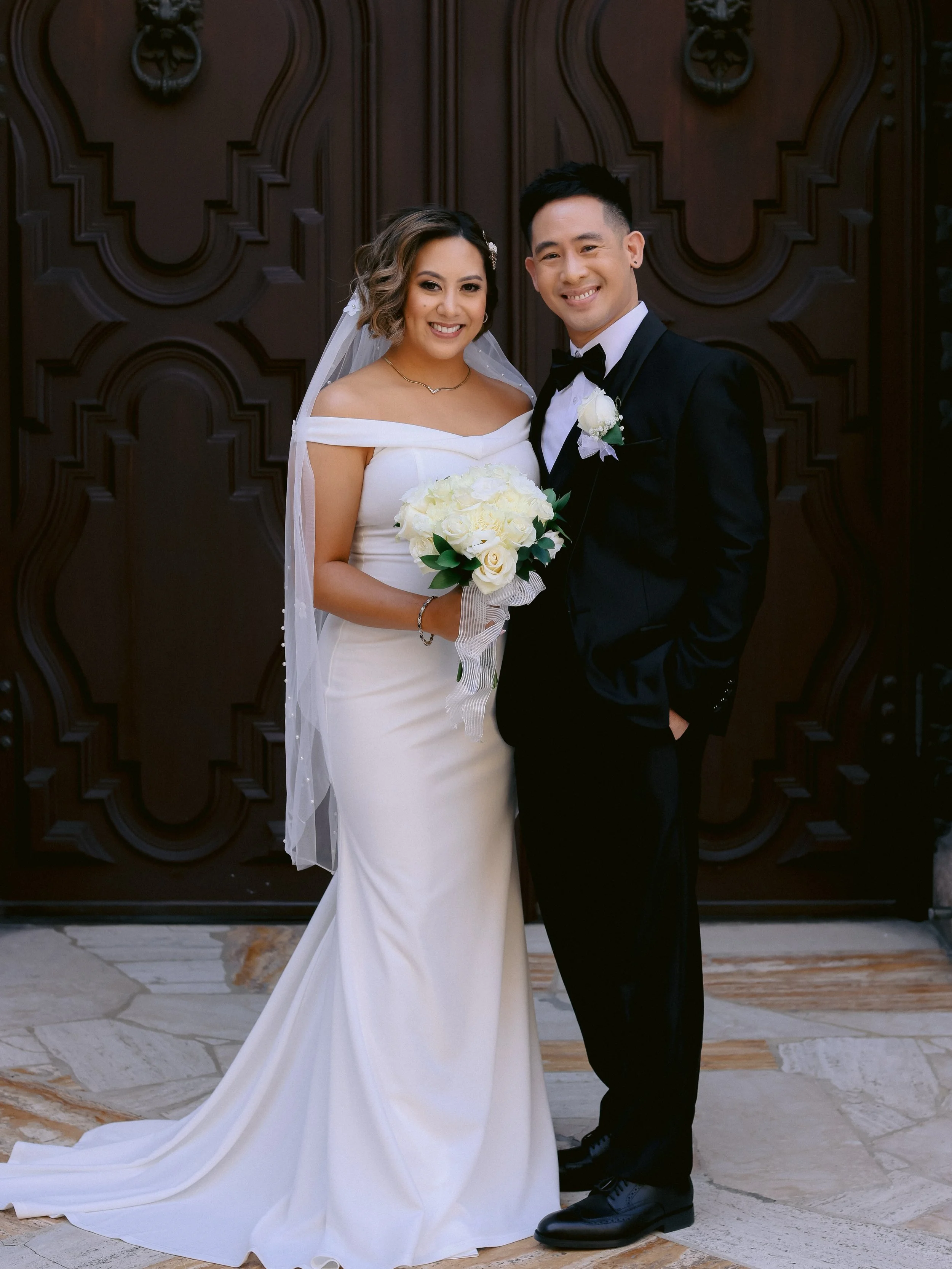 Exactly one week ago today 🤍🥂

Caitlin and Lawrence trusted me to be part of such a beautiful day &mdash; bridal glam for Caitlin and photo-ready grooming services for Lawrence ✨

And now the sneak peeks are here&hellip; and WOW.
These two genuinel