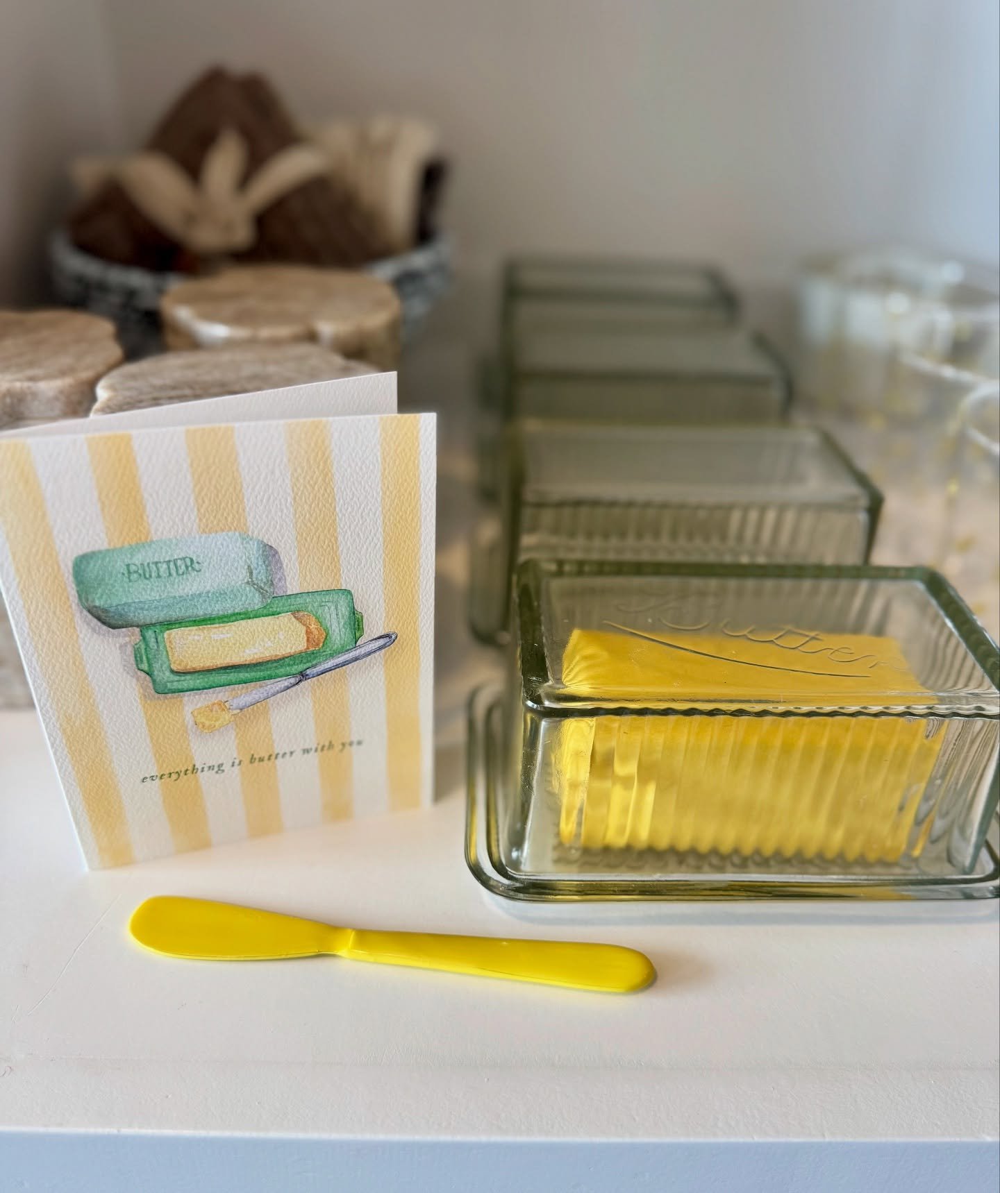 Butter believe we&rsquo;re into this yellow trend! Who&rsquo;s with us? 💛

#butteryellow #colorcrush #trendingcolors #coastalaesthetic #softtones #giftshopstyle #springtonevibes #yellowmood #shoplocalstyle #interiorinspo #seasonalstyle