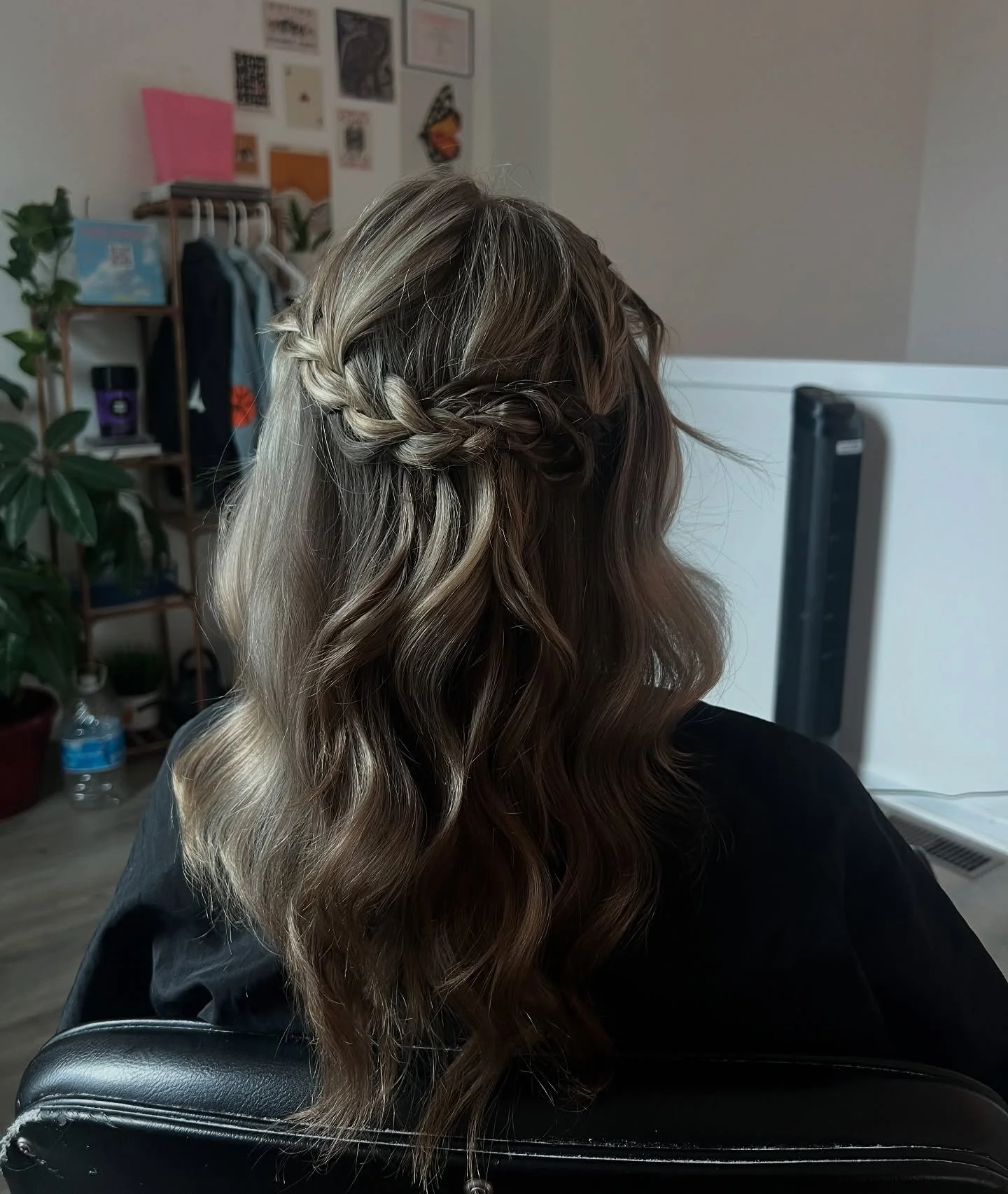 Bridal trails on a Friday, best day ever! β¨πͺ©
.
.
#denverhairstylist #denverhair #denverbridalhair #westminsterhairstylist #denverbridal #denverbrides