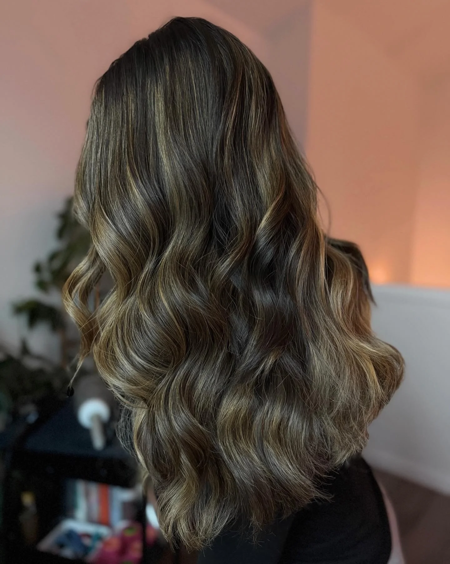 my first unicorn of 2026!🦄 
Full custom color on virgin hair swipe for her before
.
#denverhairstylist #westminsterhairstylist #coloadohairstylist #hairtransformation #hairbeforeandafter