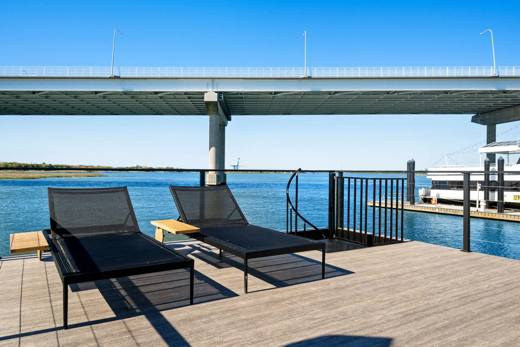 34-web-or-mls-034-49ImmigrationSt-OneBedroom-Charleston-SC-29403-StayDuvet-Edit-Done.jpg