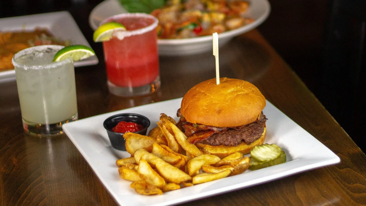 Menu Hastings, MN — Me & Julio Restaurant