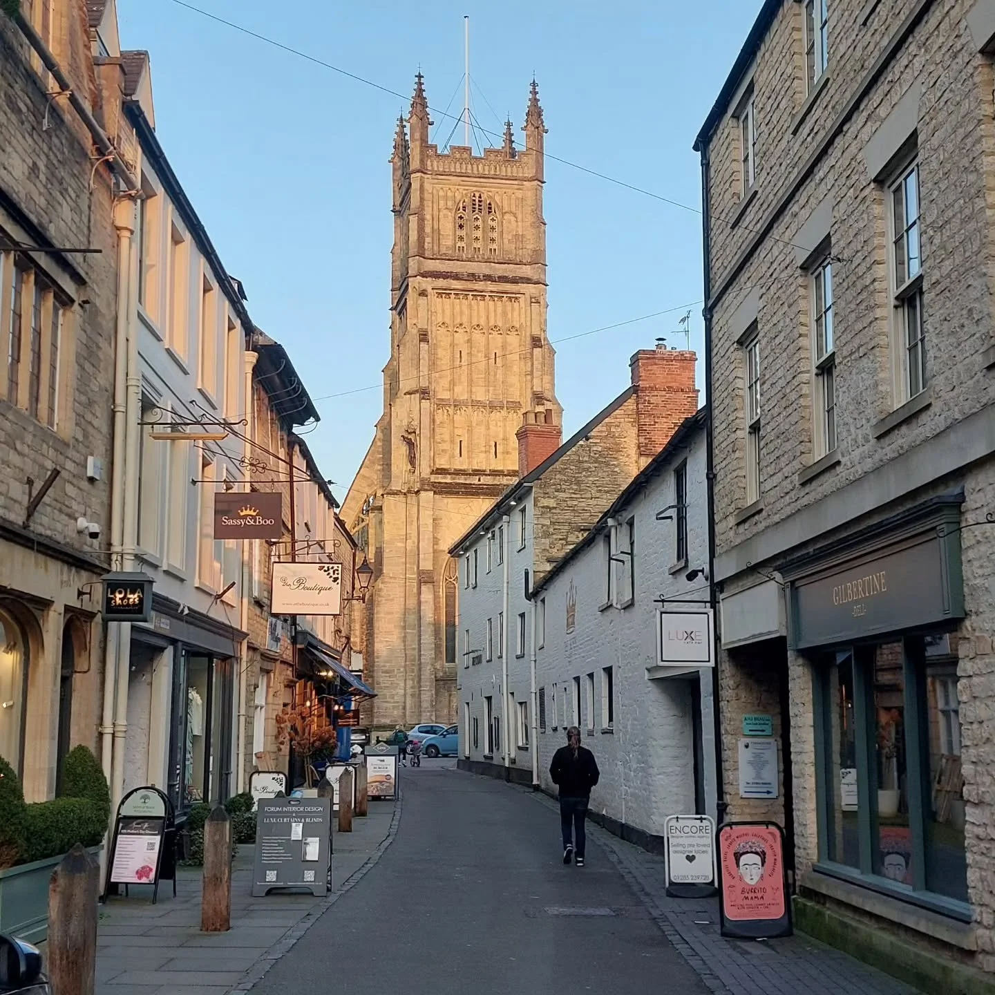 Living the dream; beautiful evening...Springtime in Cirencester