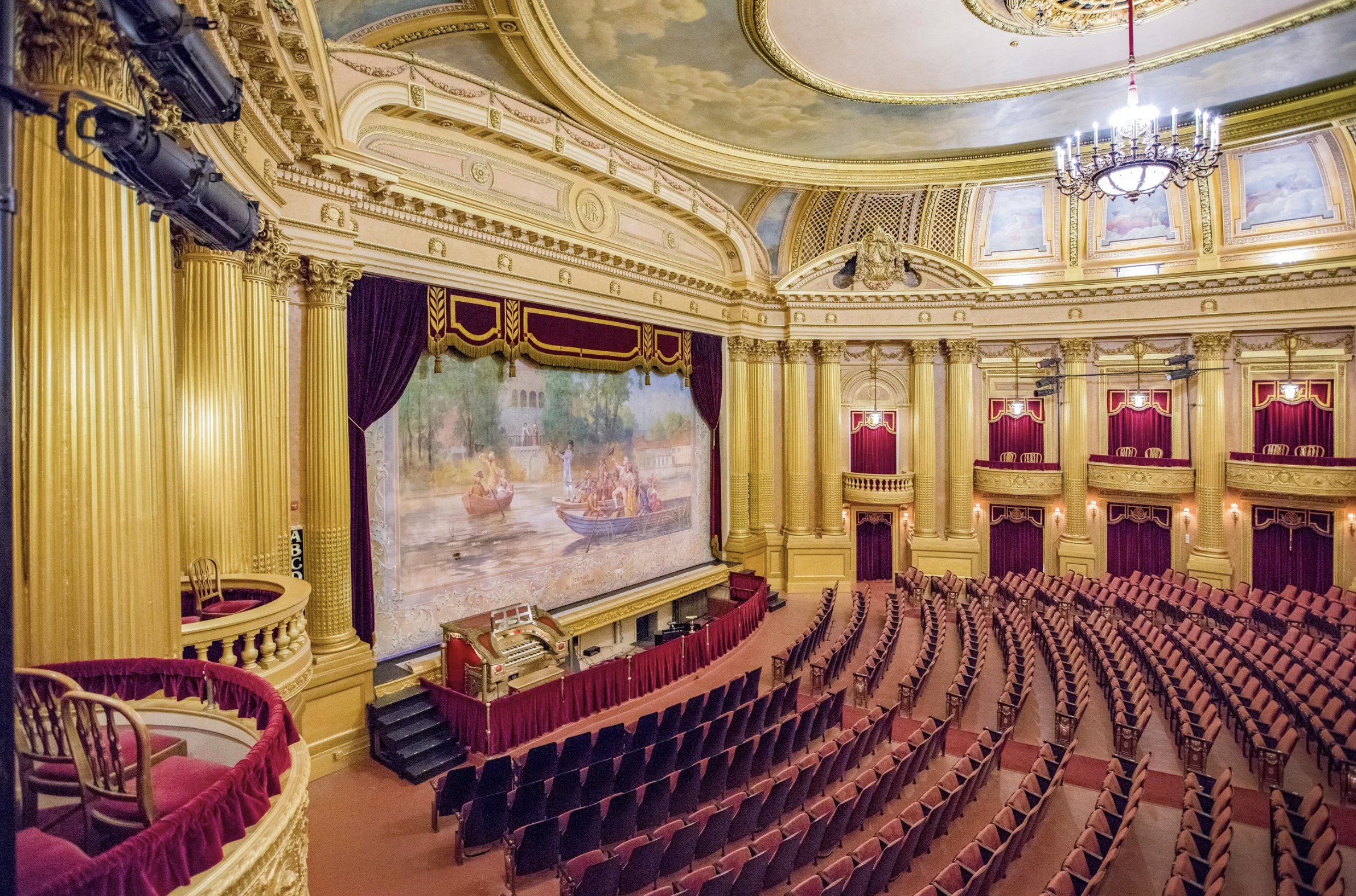 Al. Ringling Theatre