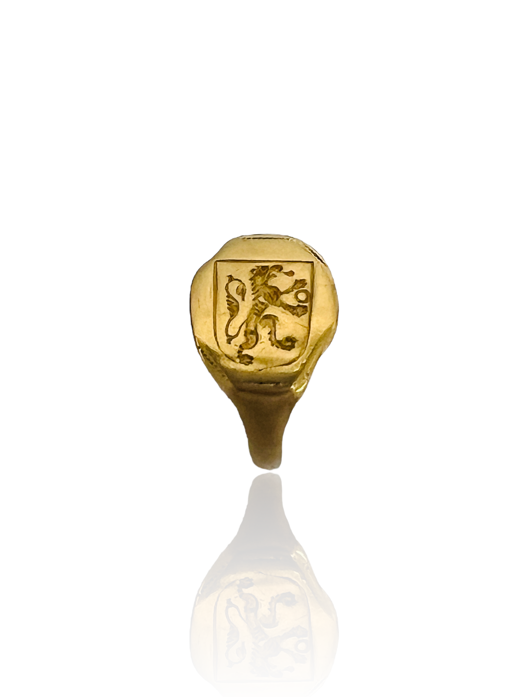Royal Style Signet Ring Carved Lion In Middle Symbol Power - Temu