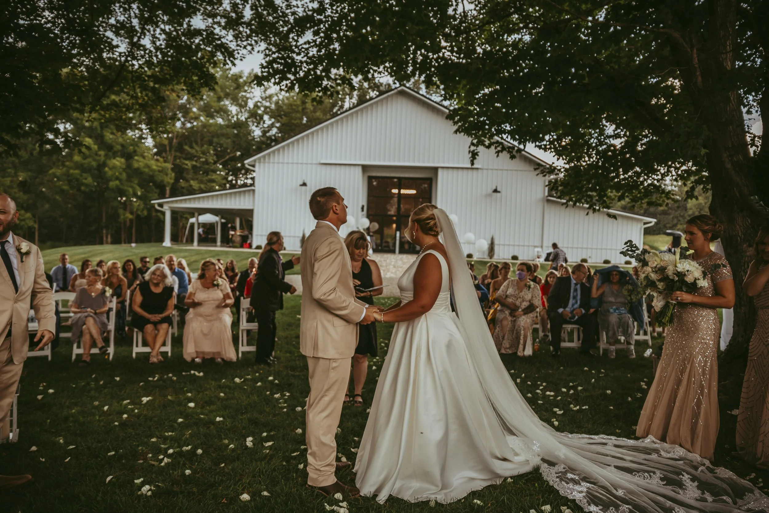 cliffside acres wedding venue sheldon james photography.JPG