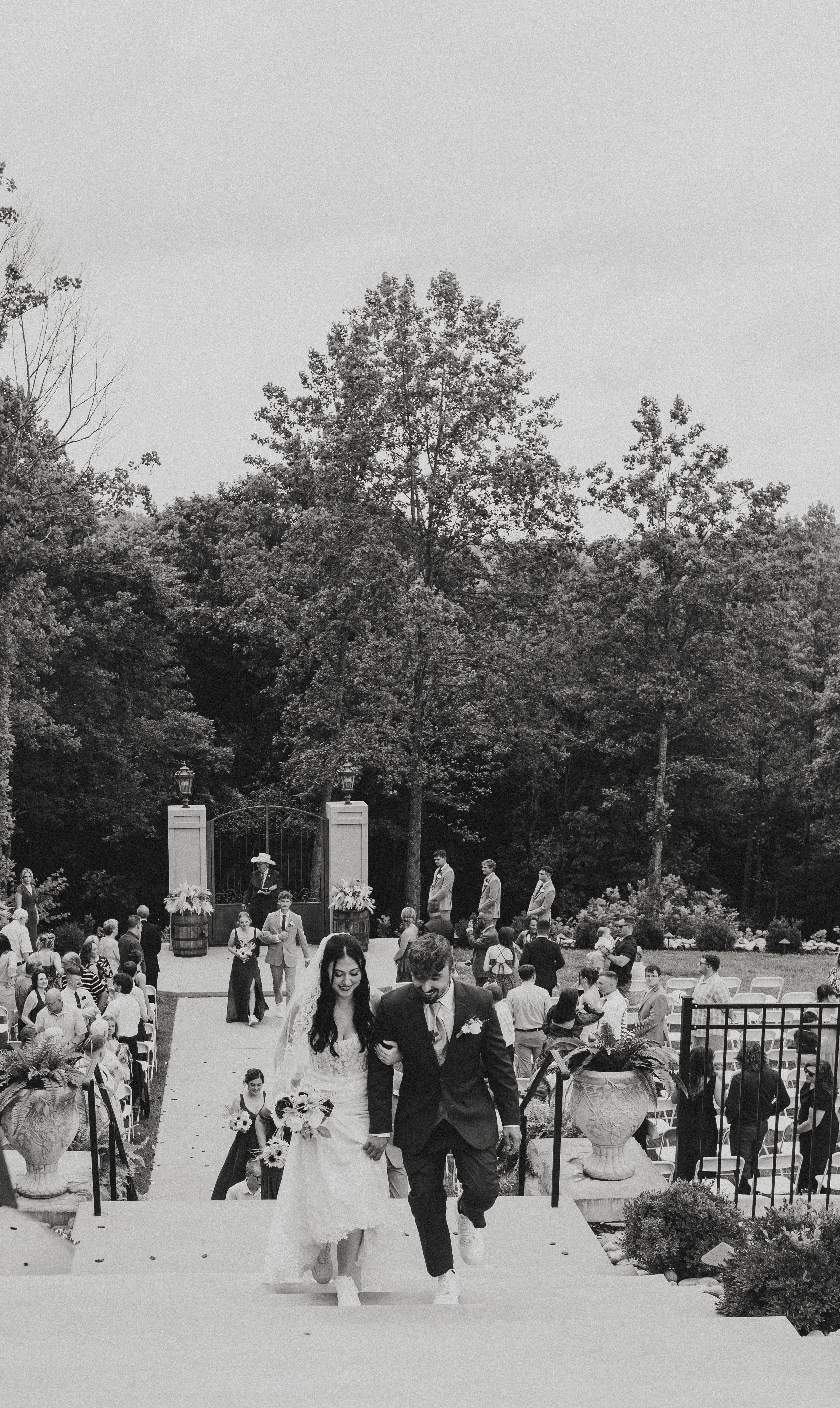 Heavenly view llc kentucky wedding photography sheldon james photography.jpg